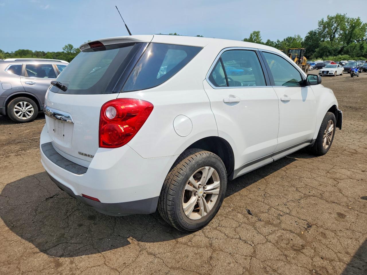 2013 Chevrolet Equinox Ls White vin: 1GNFLCEK0DZ108270