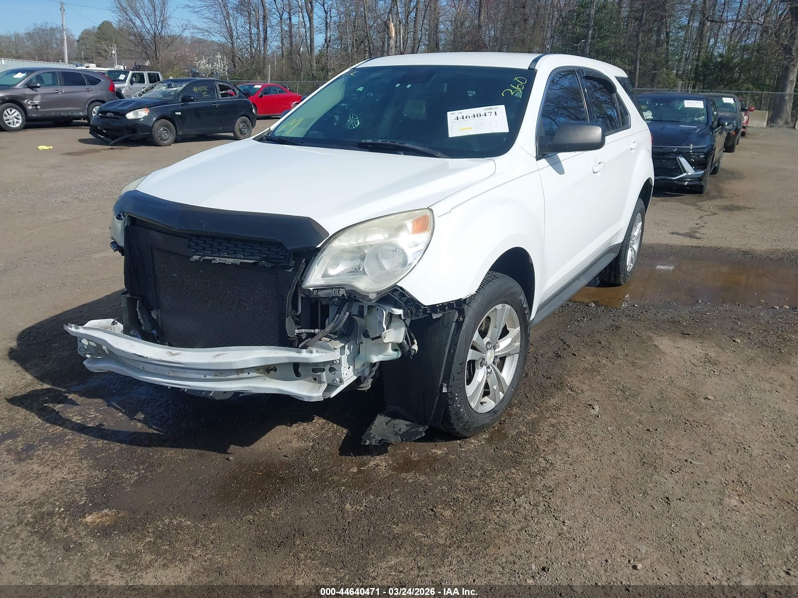 2013 Chevrolet Equinox Ls White vin: 1GNFLCEK4DZ133804
