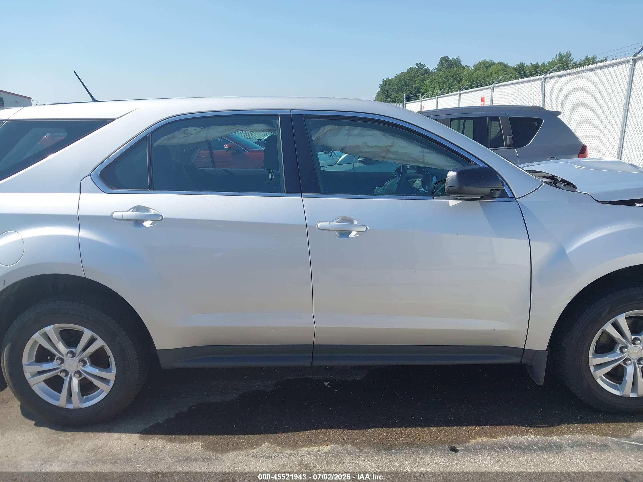 2013 Chevrolet Equinox Ls Silver vin: 1GNFLCEK7DZ129116