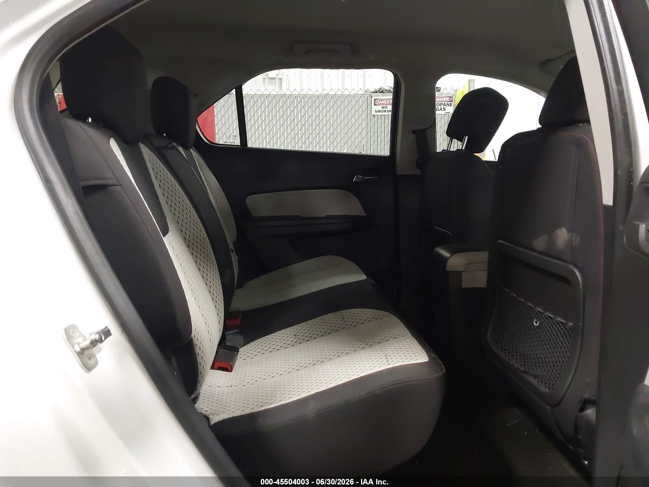 2013 Chevrolet Equinox Ls White vin: 1GNFLCEKXDZ115095