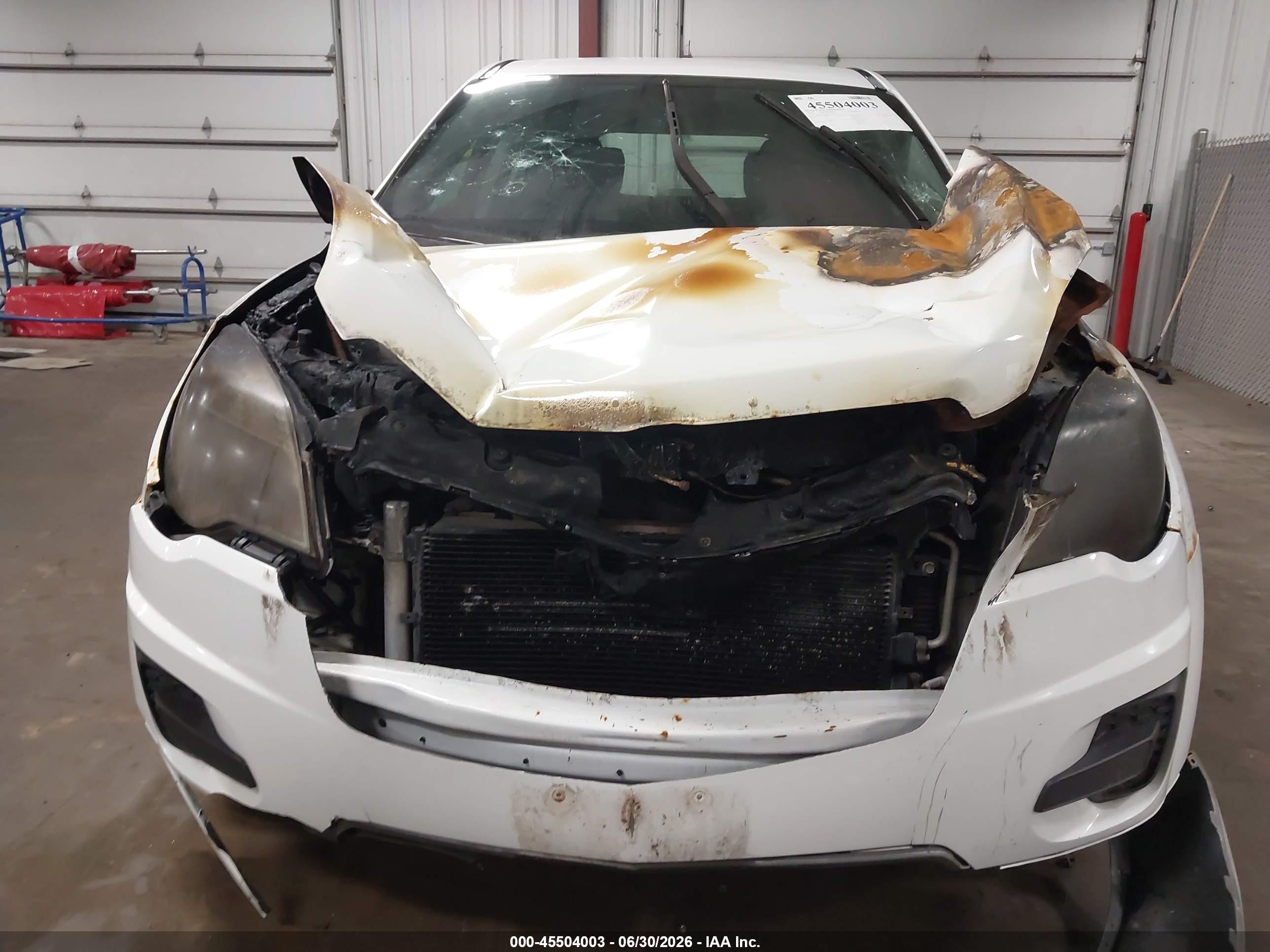 2013 Chevrolet Equinox Ls White vin: 1GNFLCEKXDZ115095