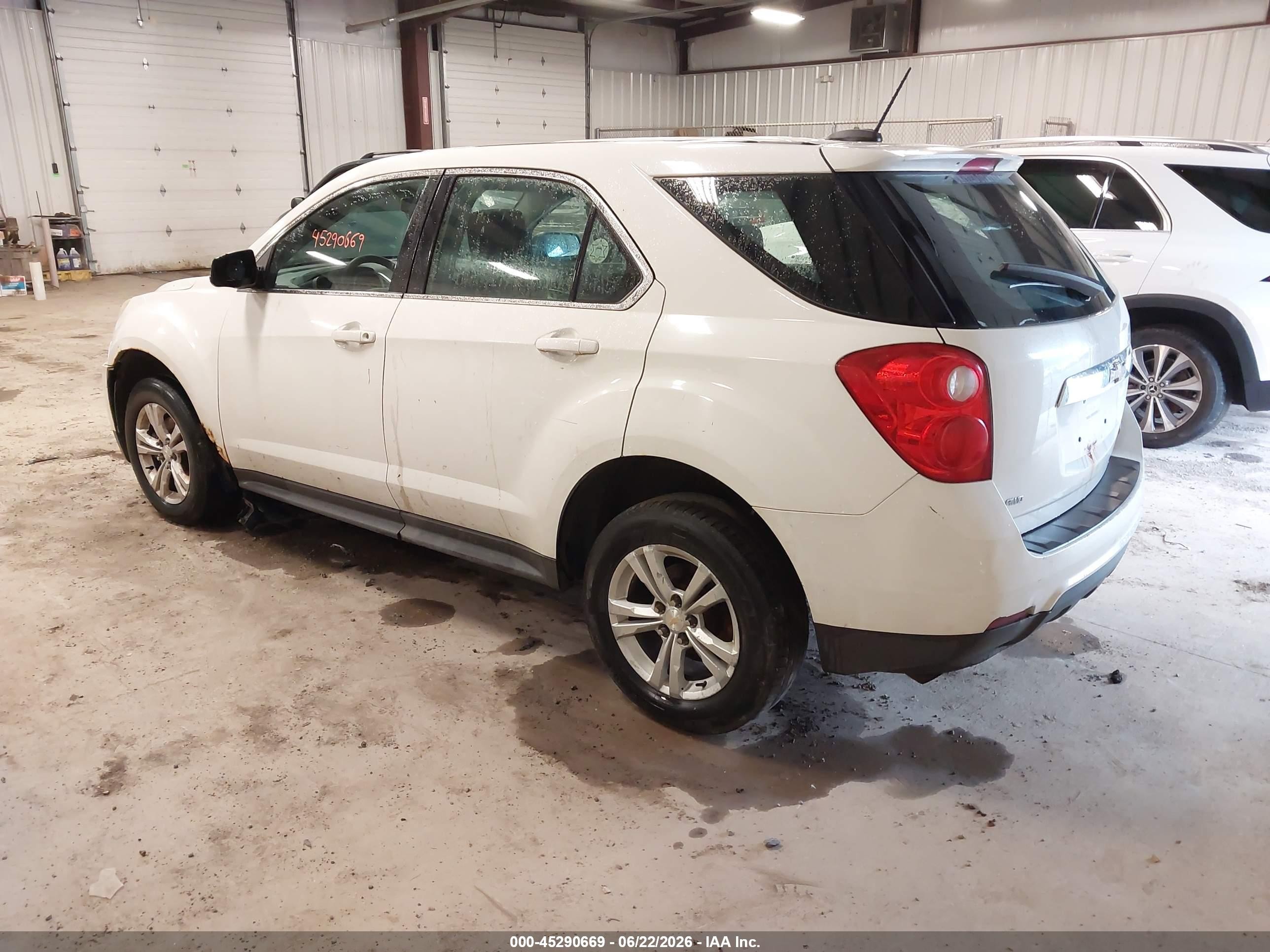 2015 Chevrolet Equinox Ls White vin: 1GNFLEEK1FZ132298