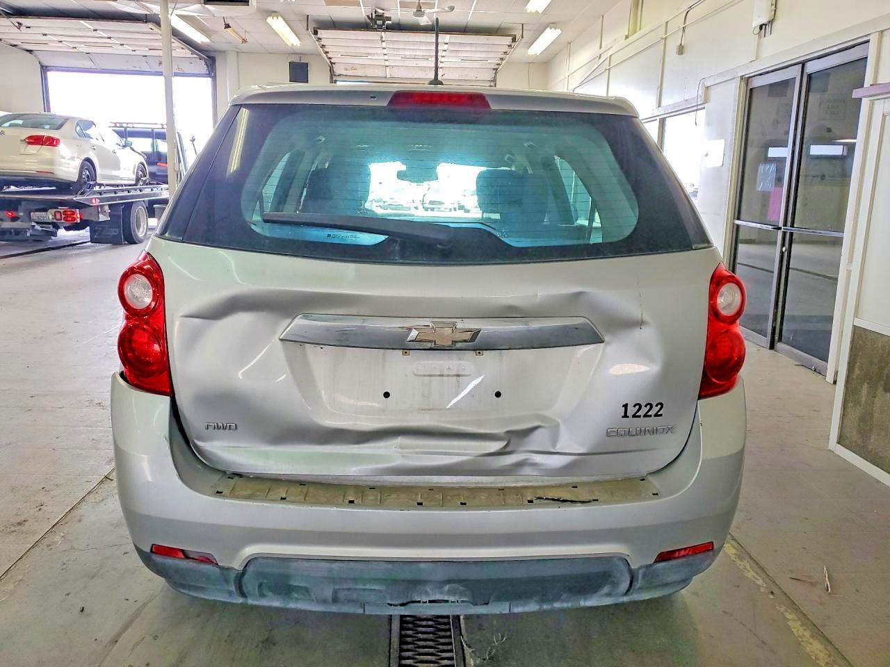 2015 Chevrolet Equinox Ls Silver vin: 1GNFLEEK5FZ131784