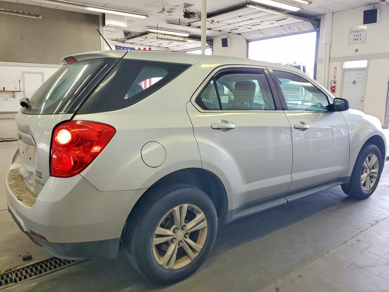2015 Chevrolet Equinox Ls Silver vin: 1GNFLEEK5FZ131784