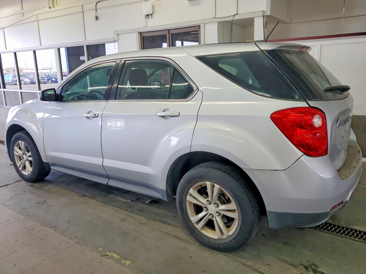 2015 Chevrolet Equinox Ls Silver vin: 1GNFLEEK5FZ131784