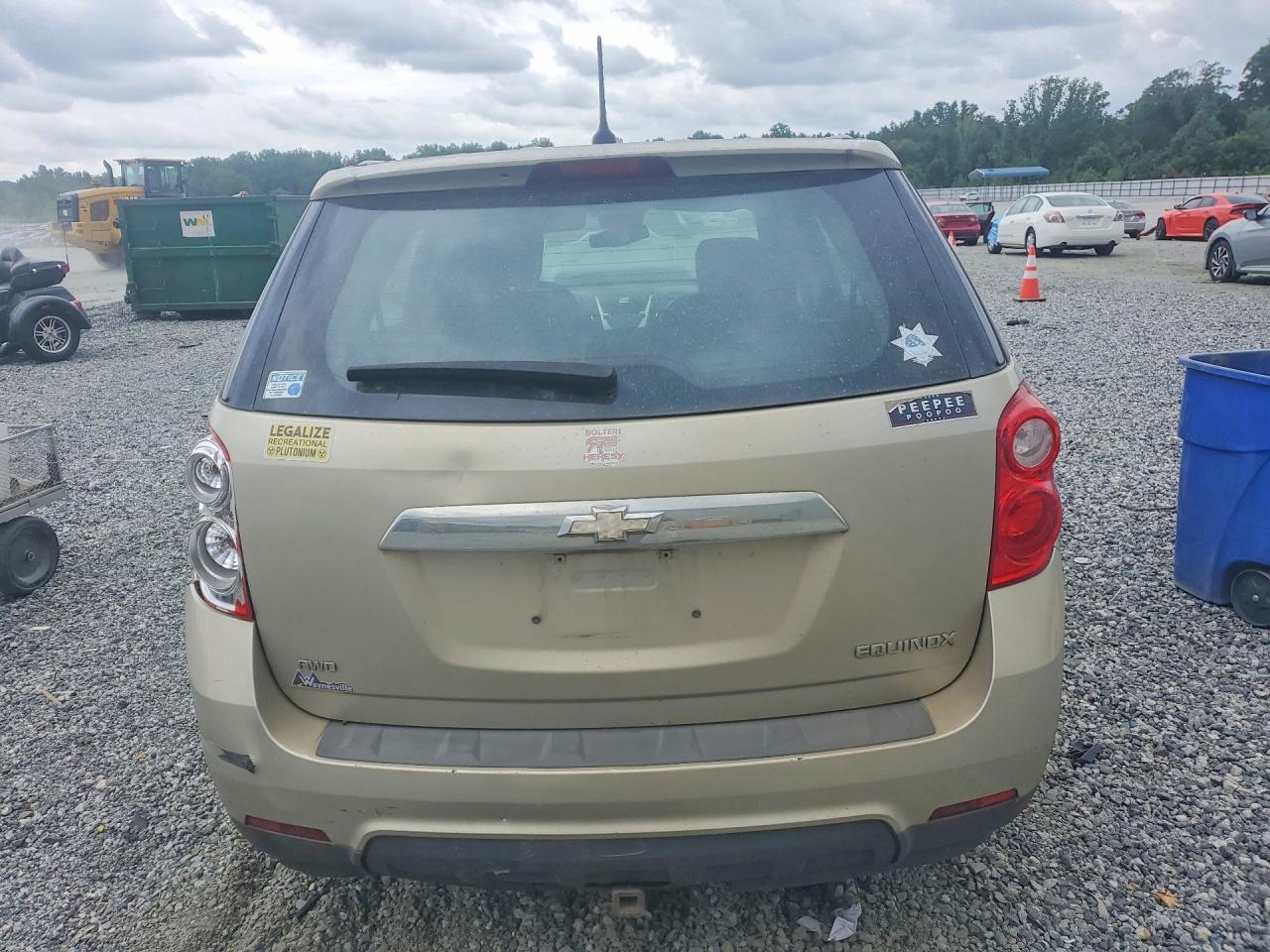 2014 Chevrolet Equinox Ls Cream vin: 1GNFLEEK6EZ116709