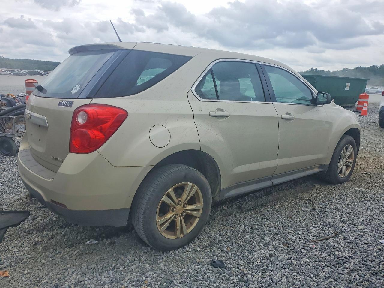 2014 Chevrolet Equinox Ls Cream vin: 1GNFLEEK6EZ116709