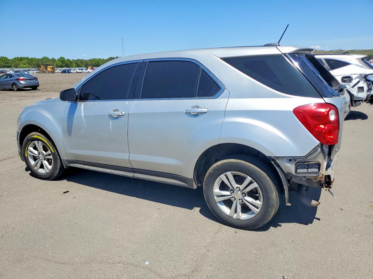 2015 Chevrolet Equinox Ls Silver vin: 1GNFLEEK6FZ126982
