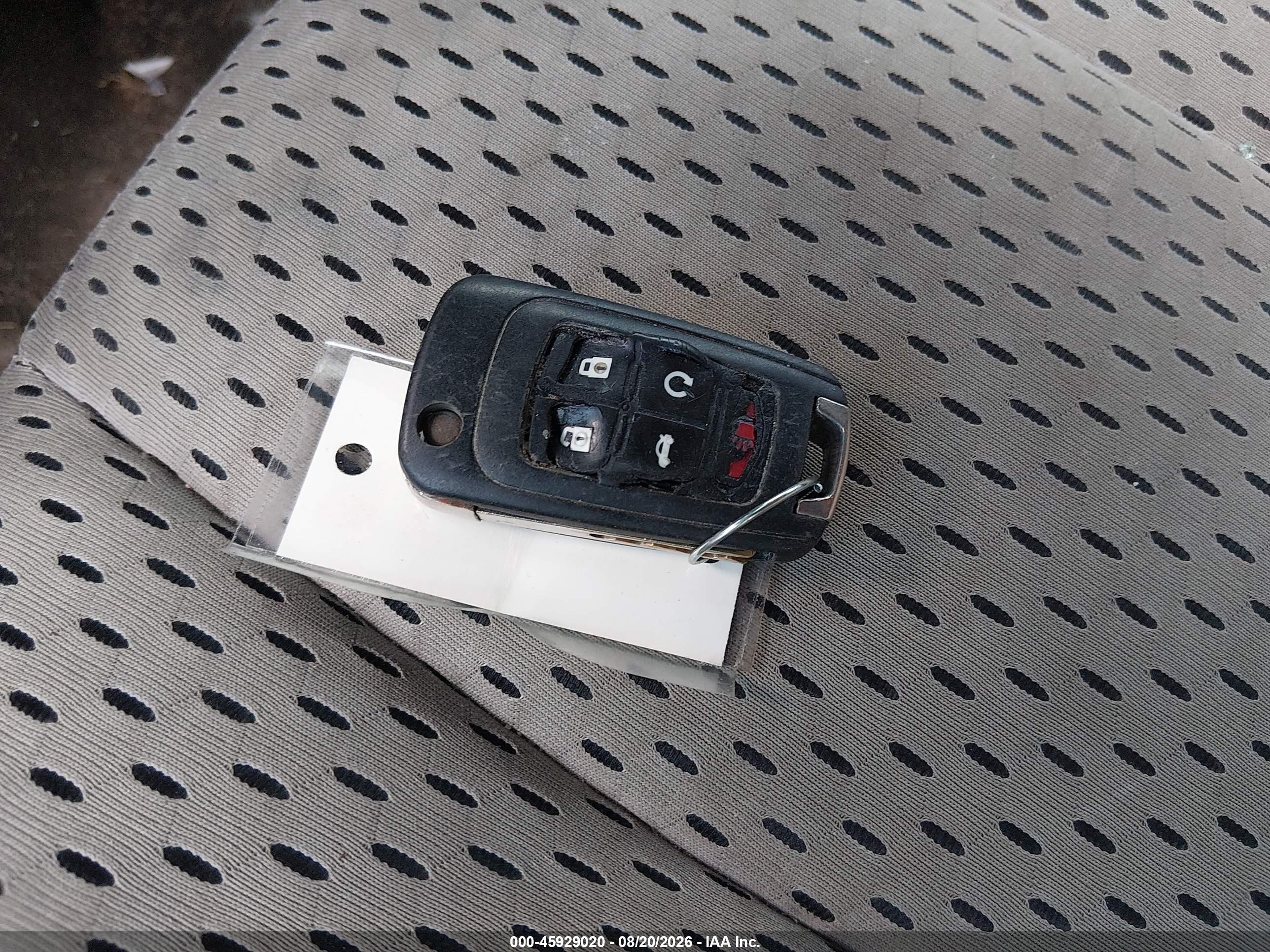 2015 Chevrolet Equinox Ls White vin: 1GNFLEEK8FZ135408