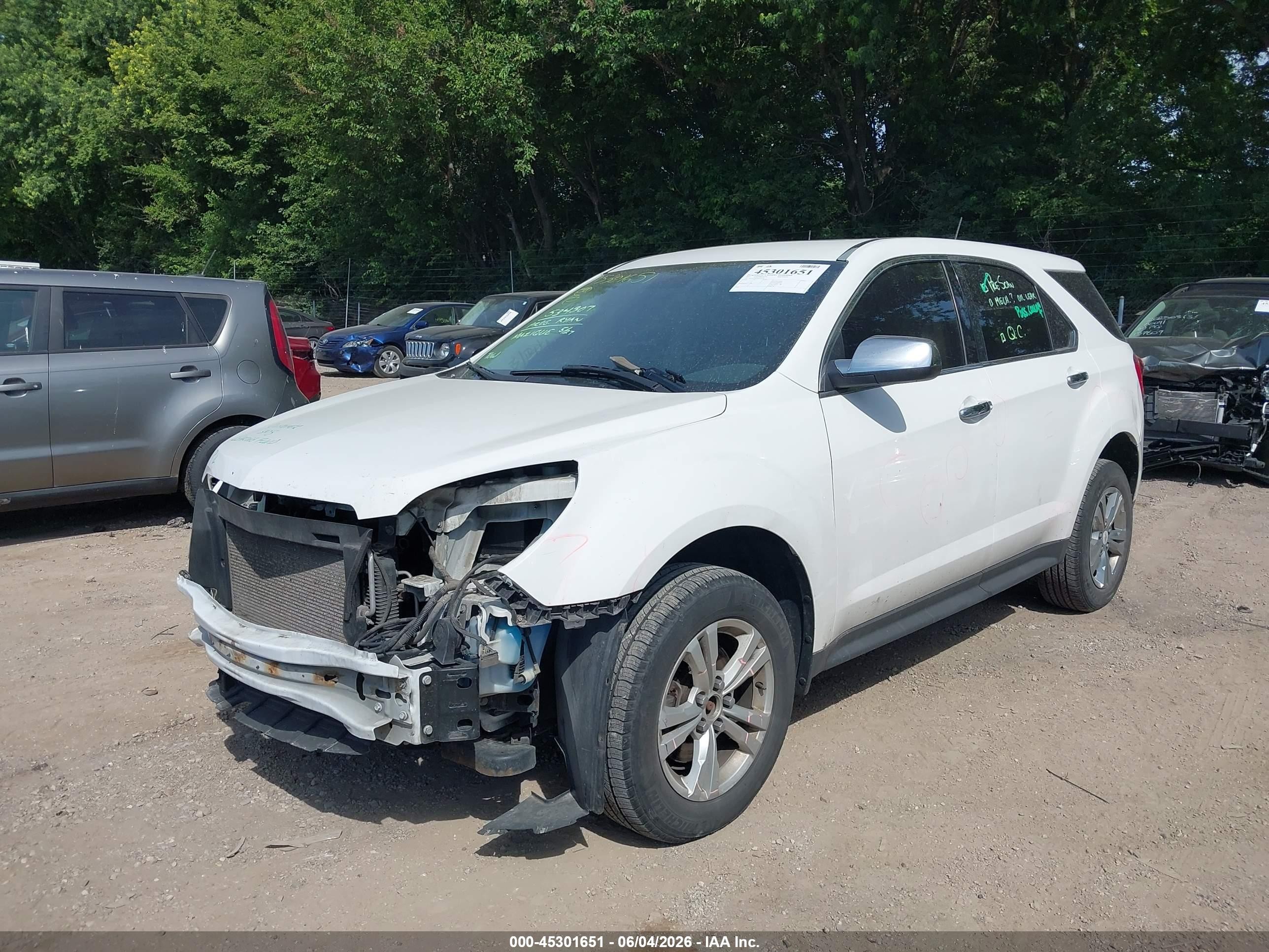 2015 Chevrolet Equinox Ls White vin: 1GNFLEEKXFZ134678