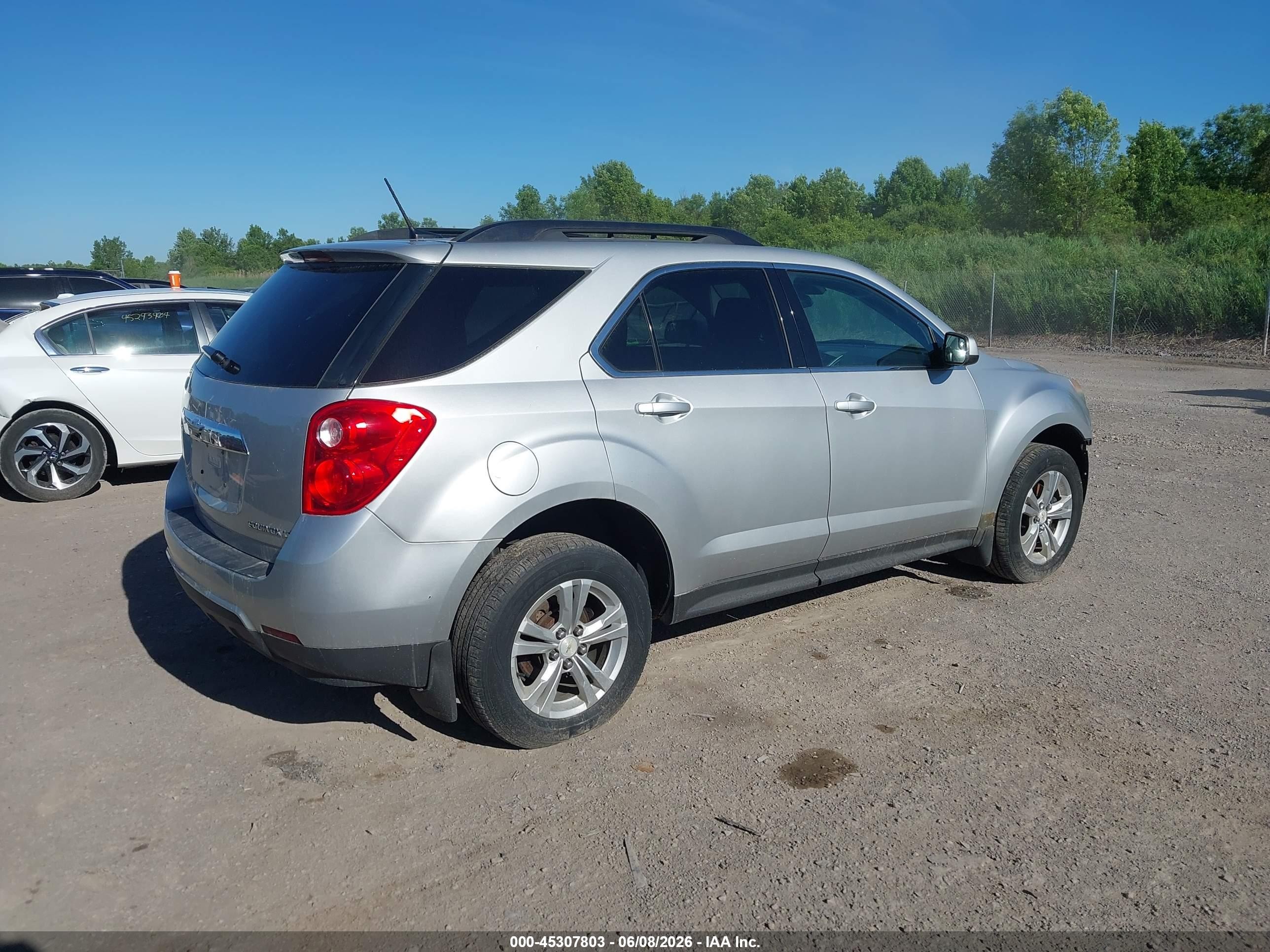2014 Chevrolet Equinox 1lt Silver vin: 1GNFLFEK0EZ120809