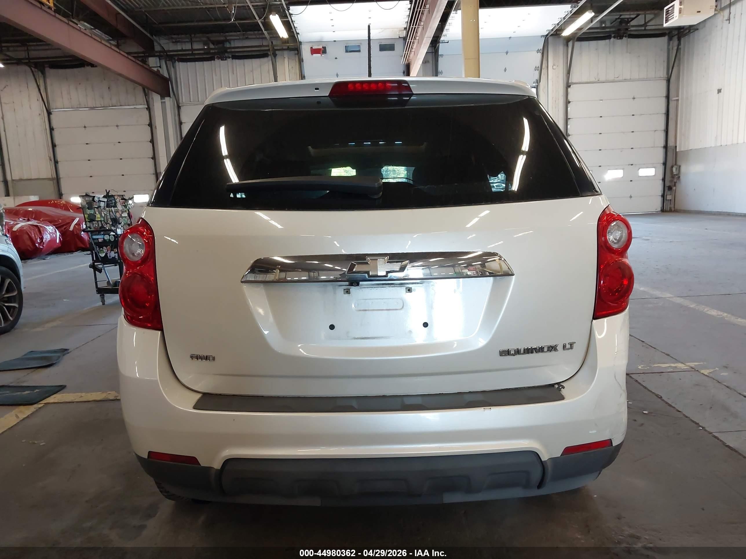 2015 Chevrolet Equinox 1lt Белый vin: 1GNFLFEK1FZ106421