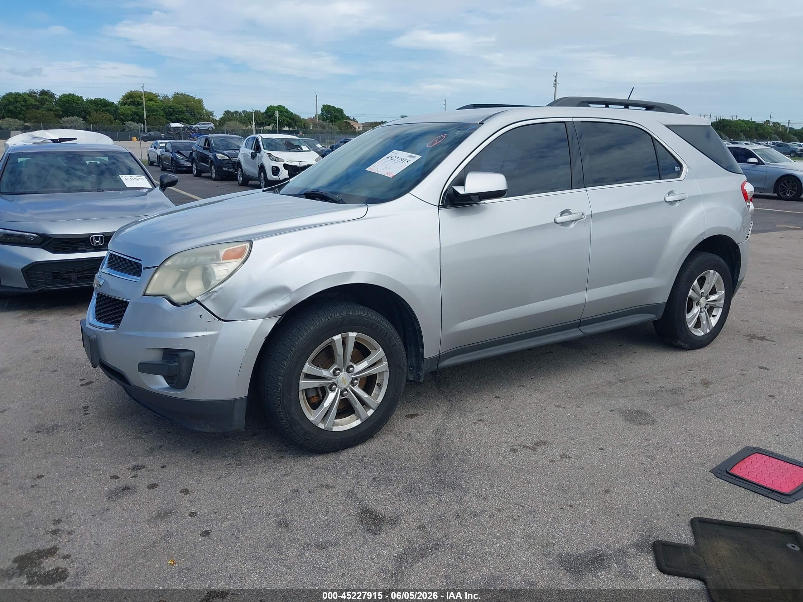 2014 Chevrolet Equinox 1lt Серебряный vin: 1GNFLFEK8EZ125207