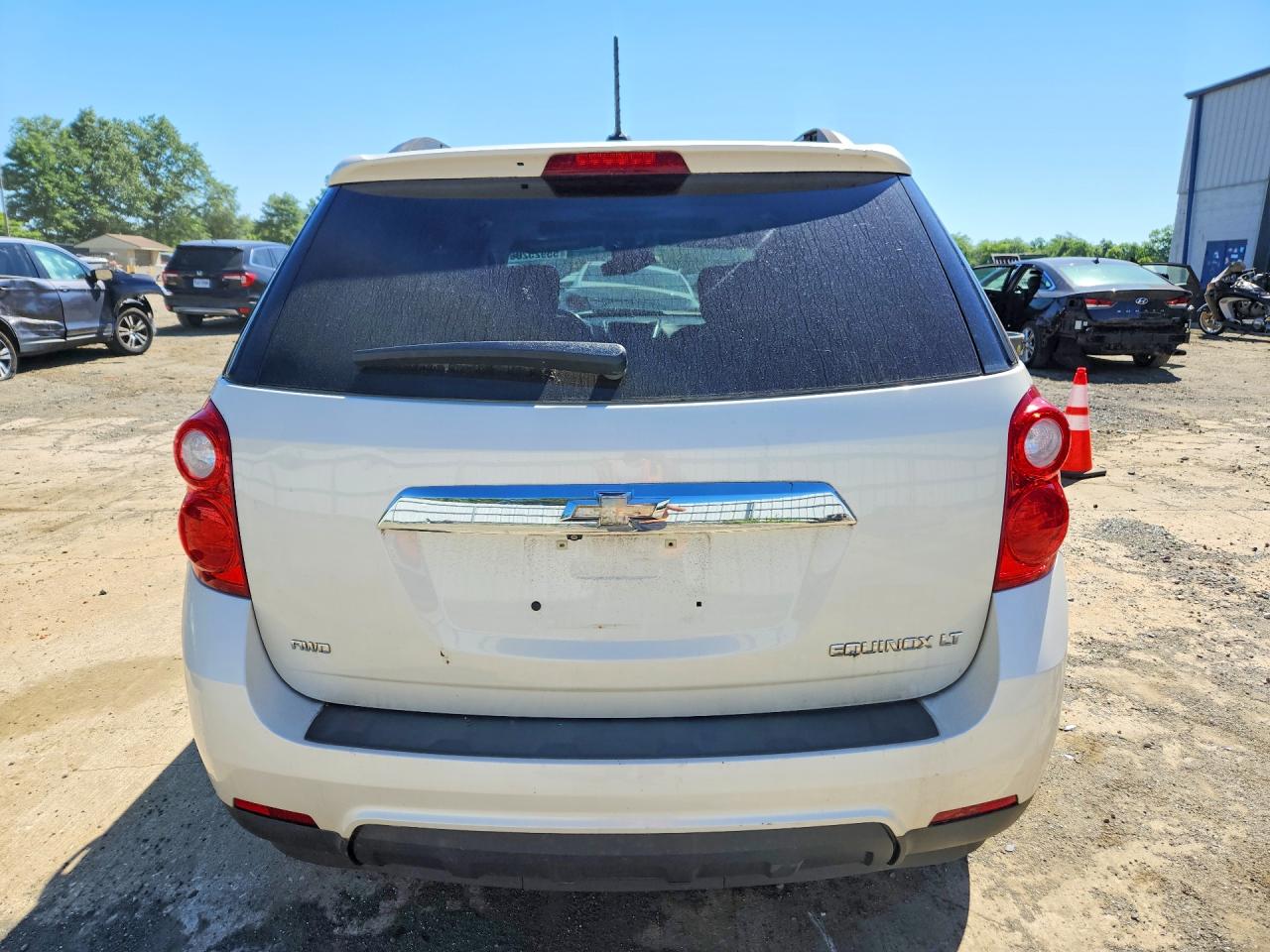 2015 Chevrolet Equinox Lt White vin: 1GNFLFEK8FZ126729
