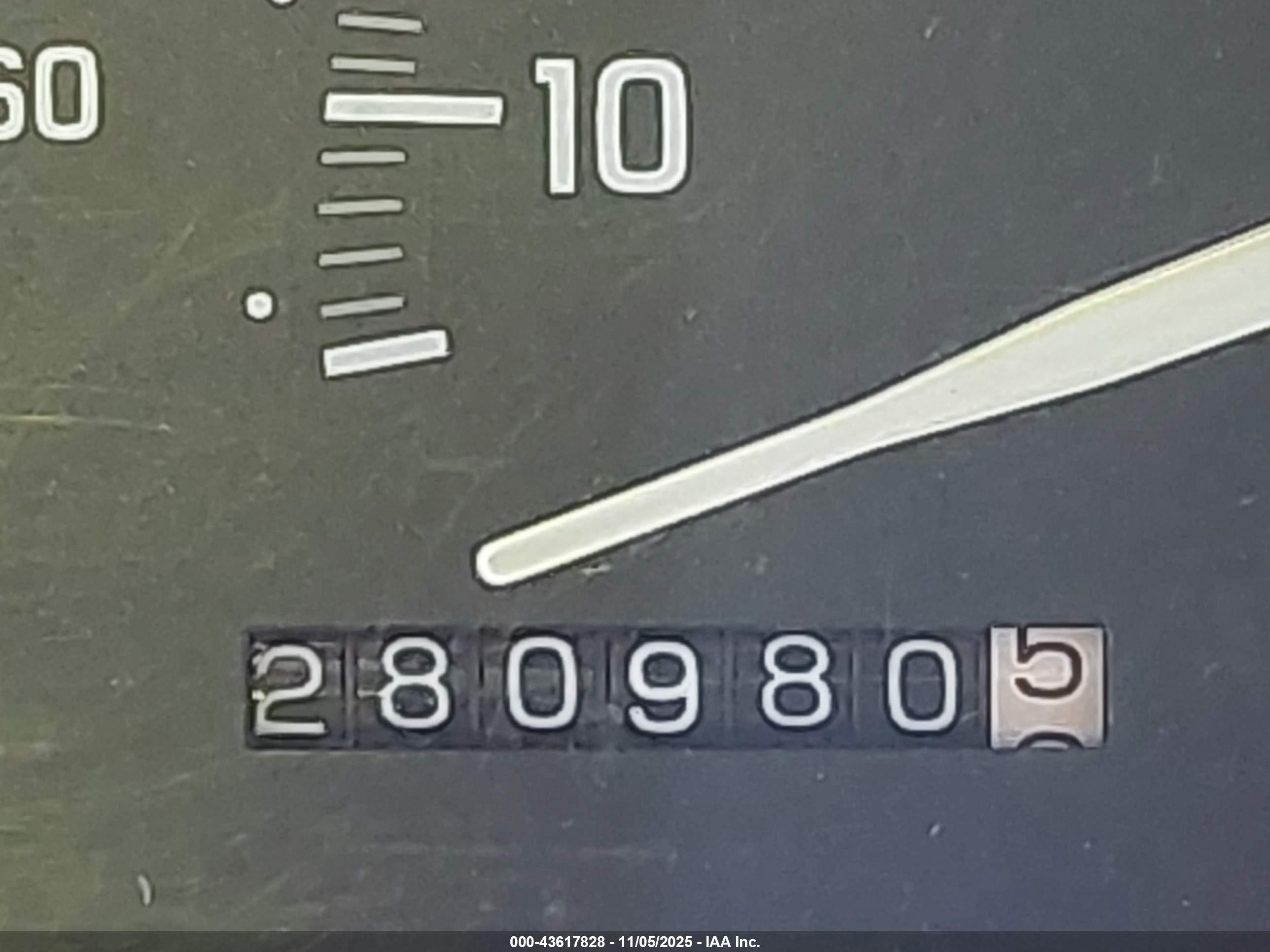 1993 Chevrolet Suburban C2500 Gold vin: 1GNGC26K5PJ358409