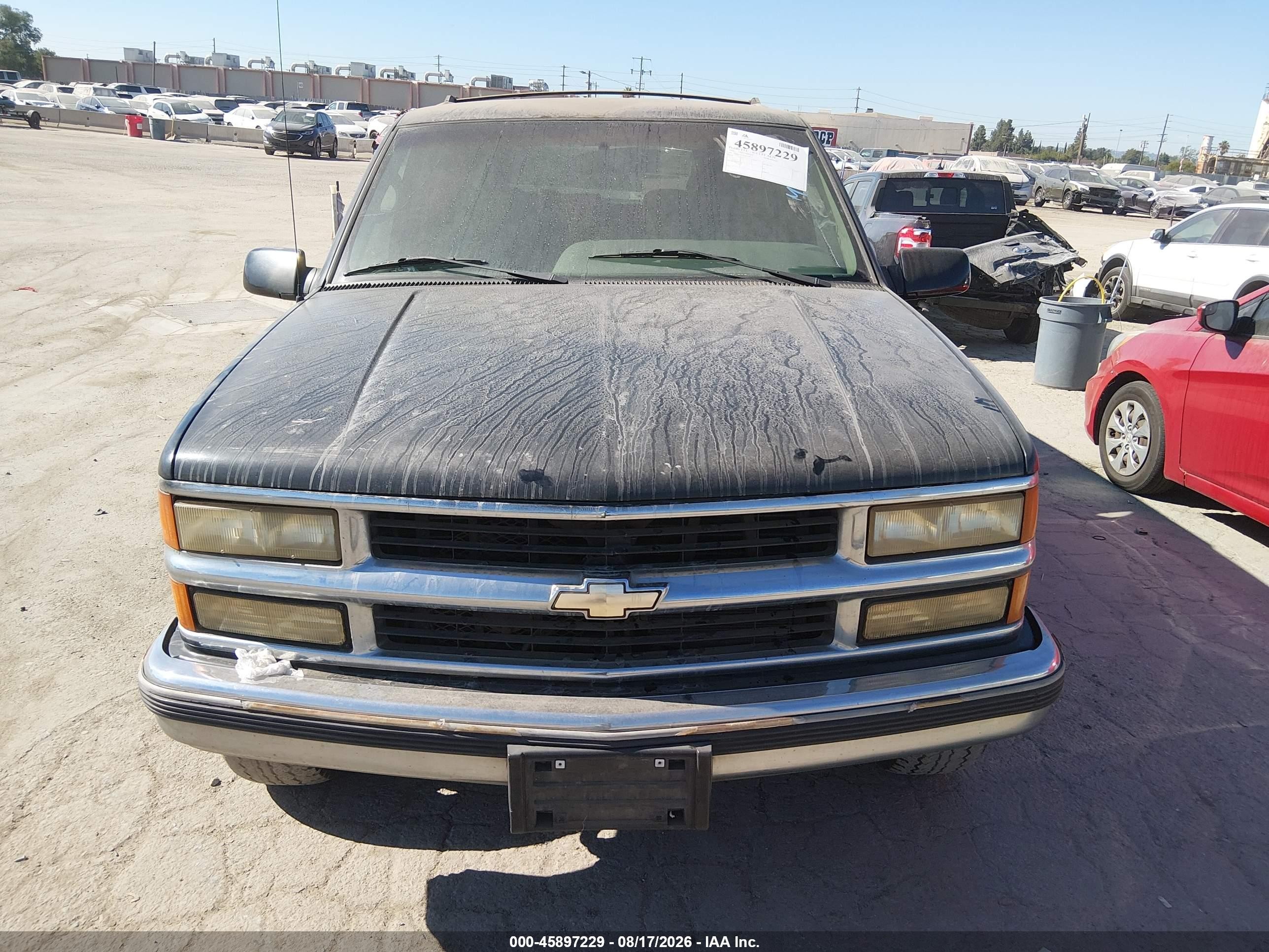 1995 Chevrolet Suburban C2500 Black vin: 1GNGC26N6SJ324191
