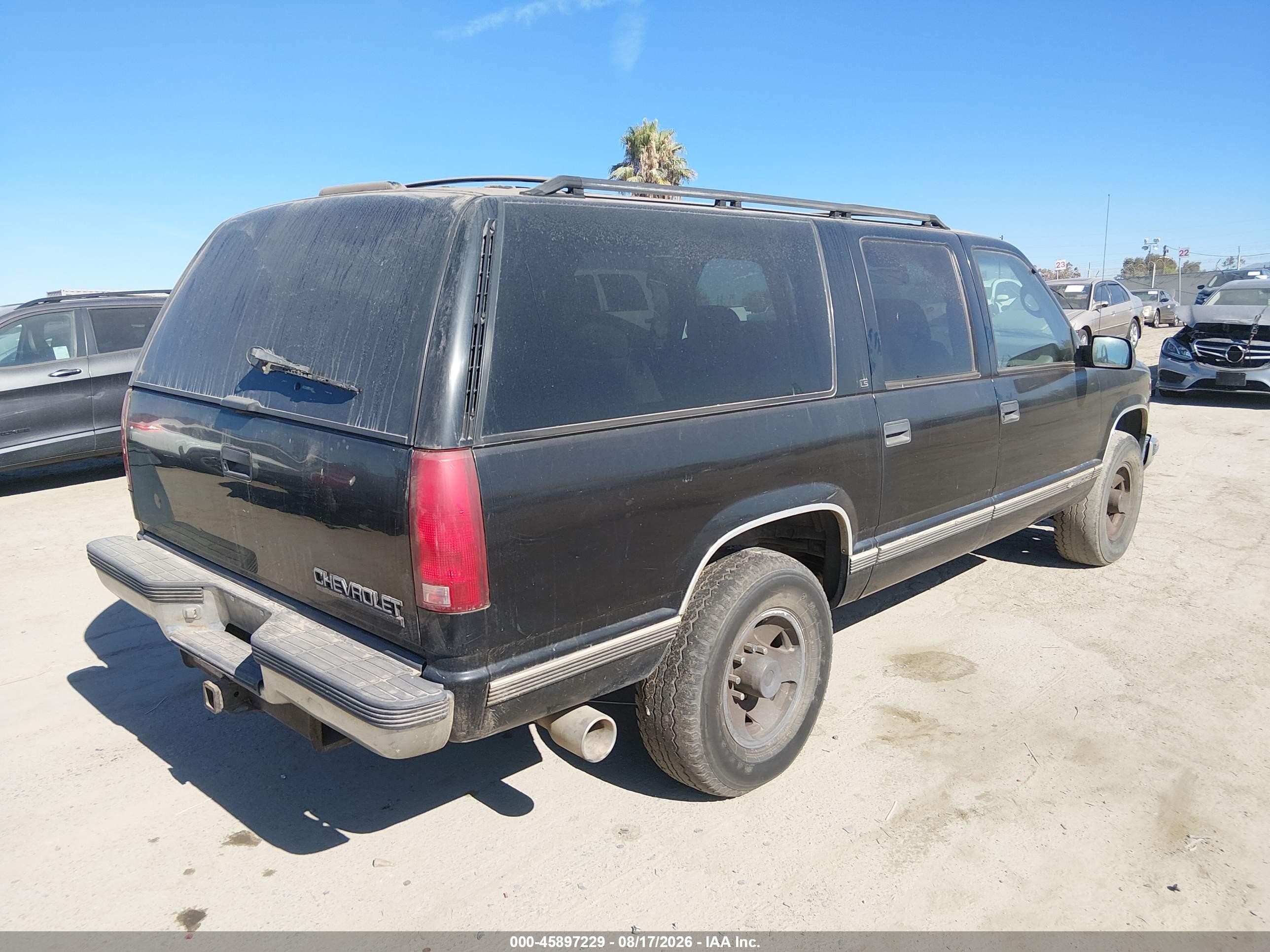 1995 Chevrolet Suburban C2500 Black vin: 1GNGC26N6SJ324191