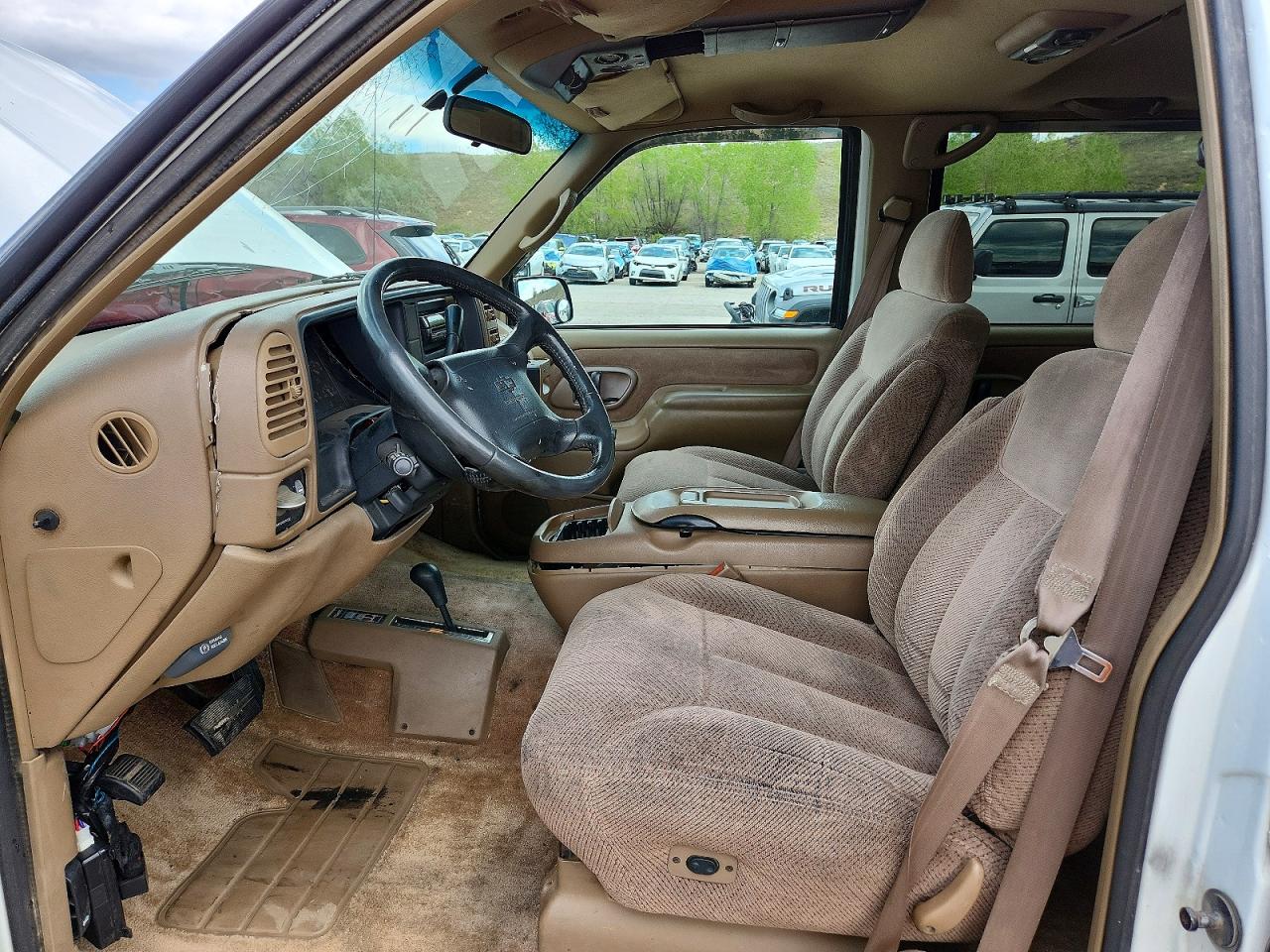 1995 Chevrolet Suburban K2500 White vin: 1GNGK26F2SJ342392