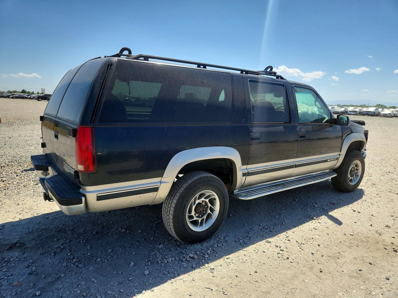 1998 Chevrolet Suburban K2500 Black vin: 1GNGK26JXWJ323969