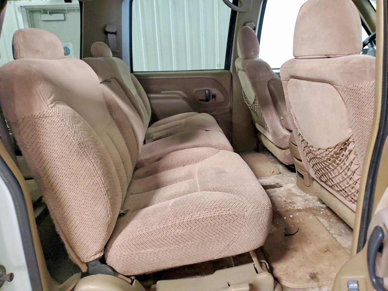 1995 Chevrolet Suburban K2500 Белый vin: 1GNGK26N1SJ333688