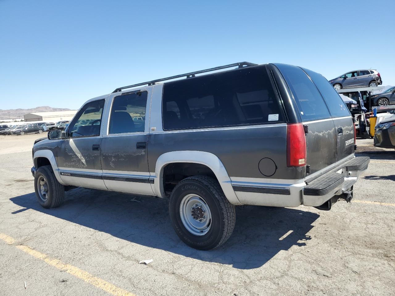 1993 Chevrolet Suburban K2500 Gray vin: 1GNGK26NXPJ409433