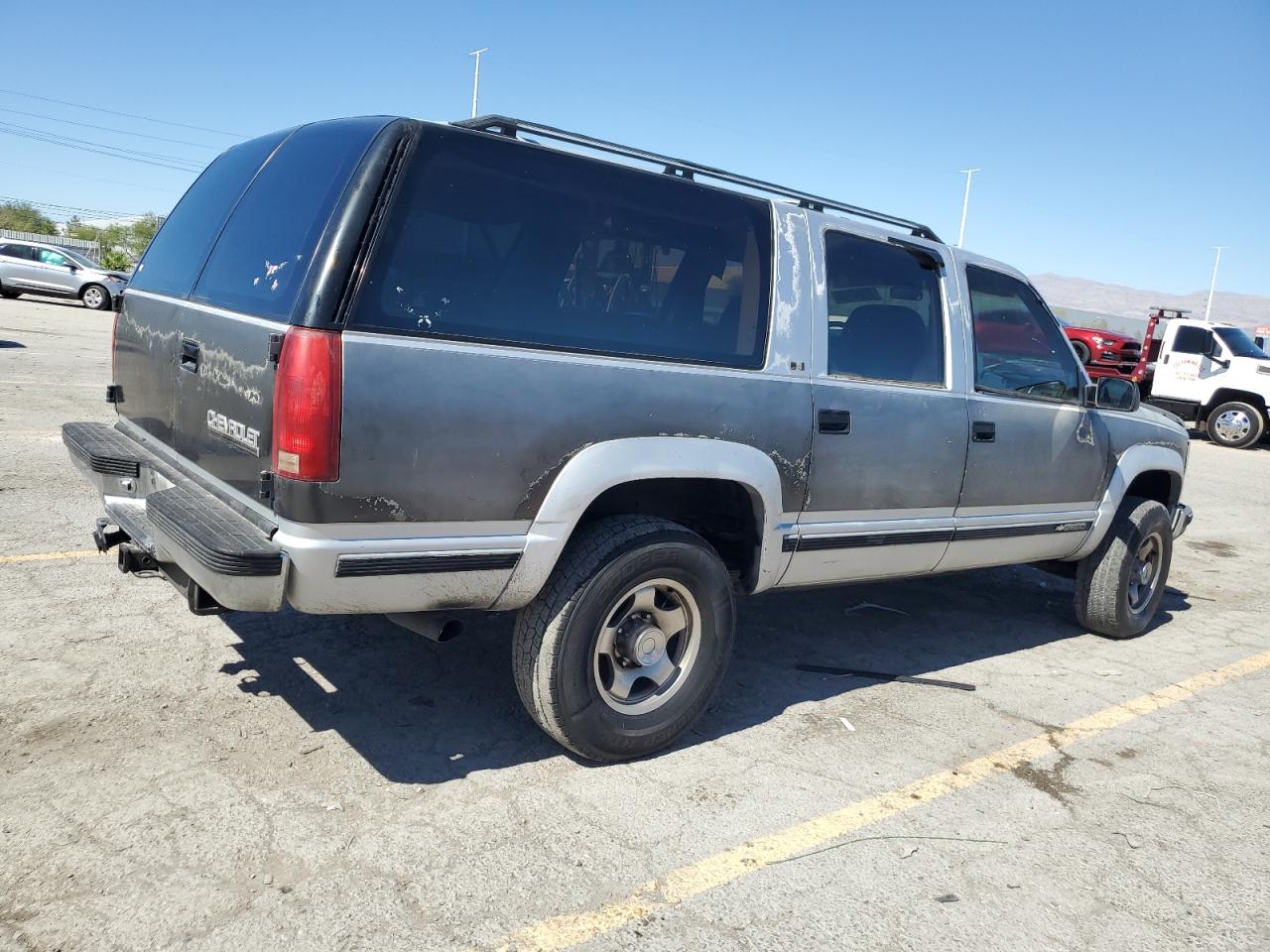 1993 Chevrolet Suburban K2500 Gray vin: 1GNGK26NXPJ409433