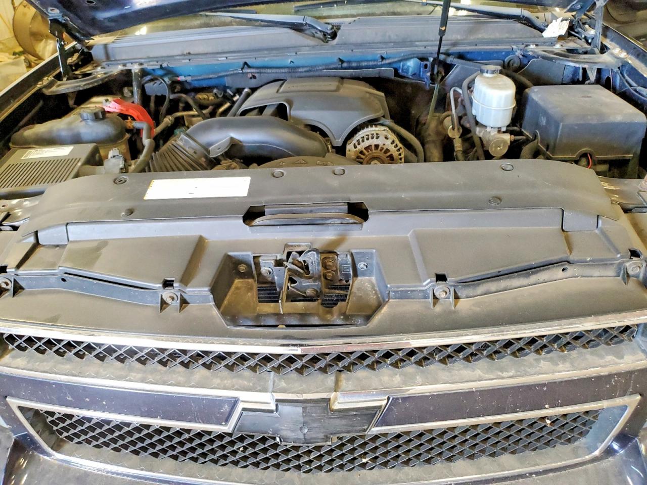 2009 Chevrolet Suburban K2500 Ls Blue vin: 1GNGK46K19R150997