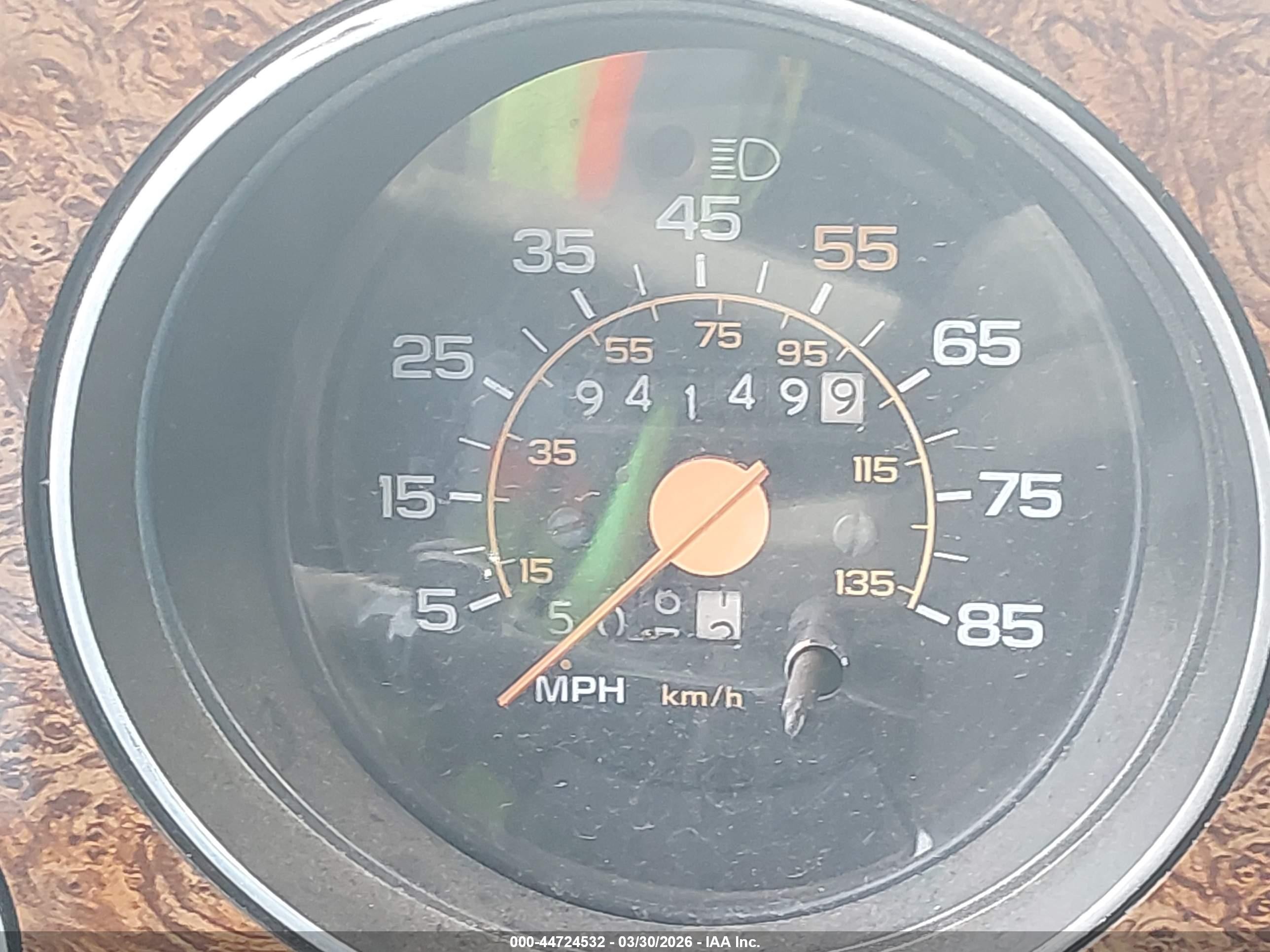 1989 Chevrolet Suburban R2500 Blue vin: 1GNGR26N6KF161589