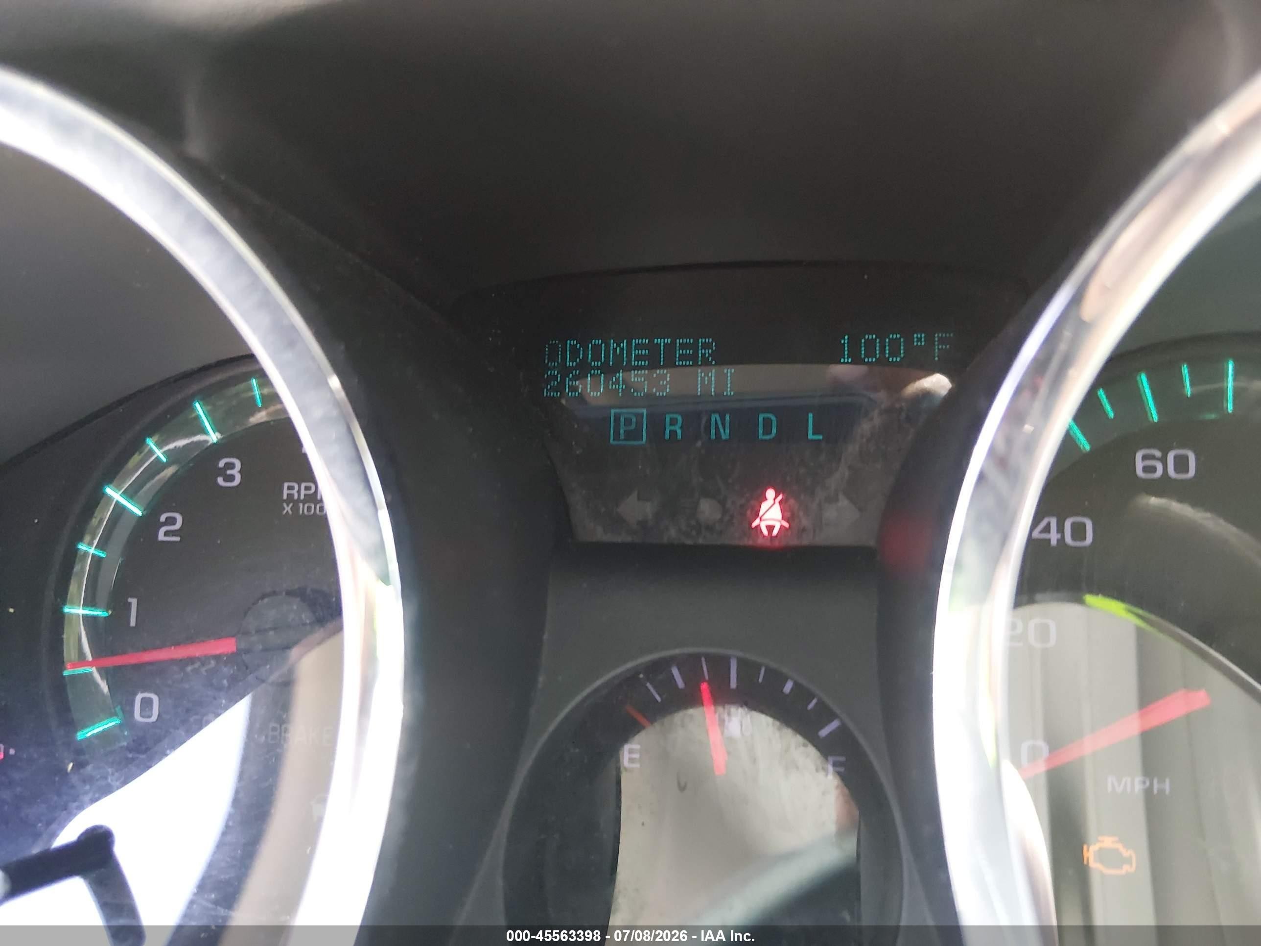 2011 Chevrolet Traverse Ls White vin: 1GNKREED0BJ334301