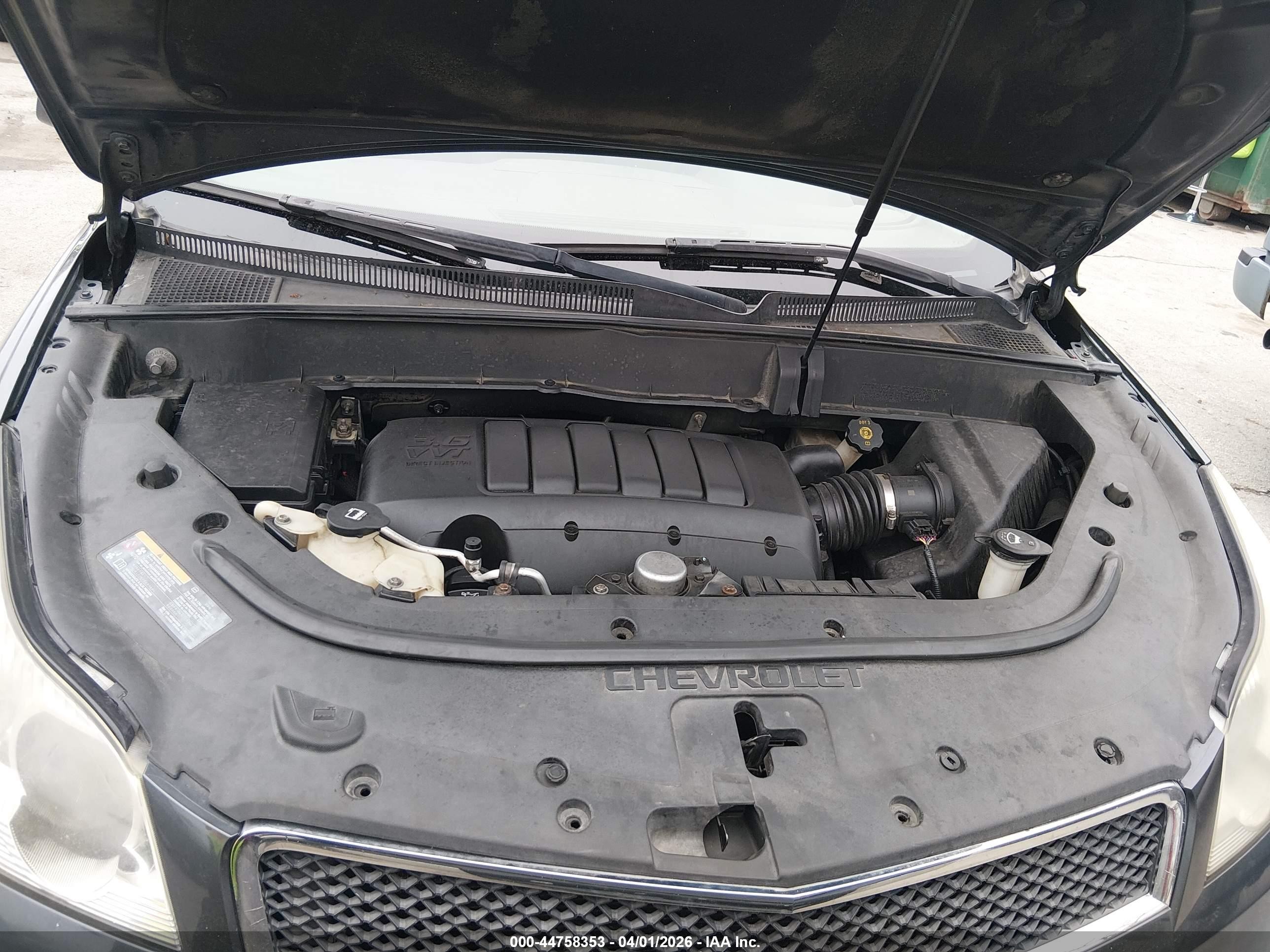 2011 Chevrolet Traverse Ls Gray vin: 1GNKREED2BJ375464