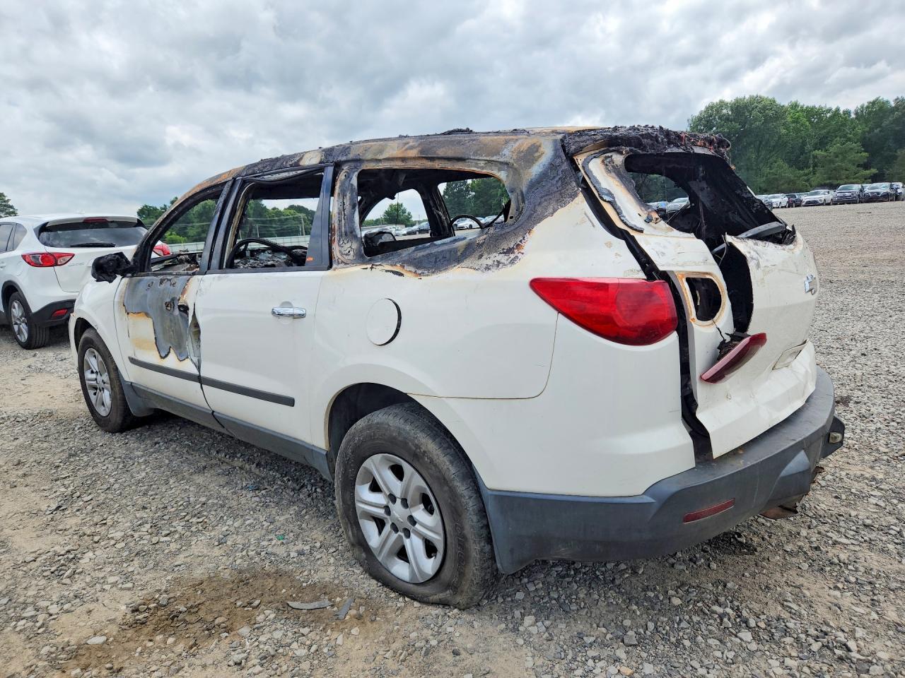 2011 Chevrolet Traverse Ls Burn vin: 1GNKREED2BJ413601