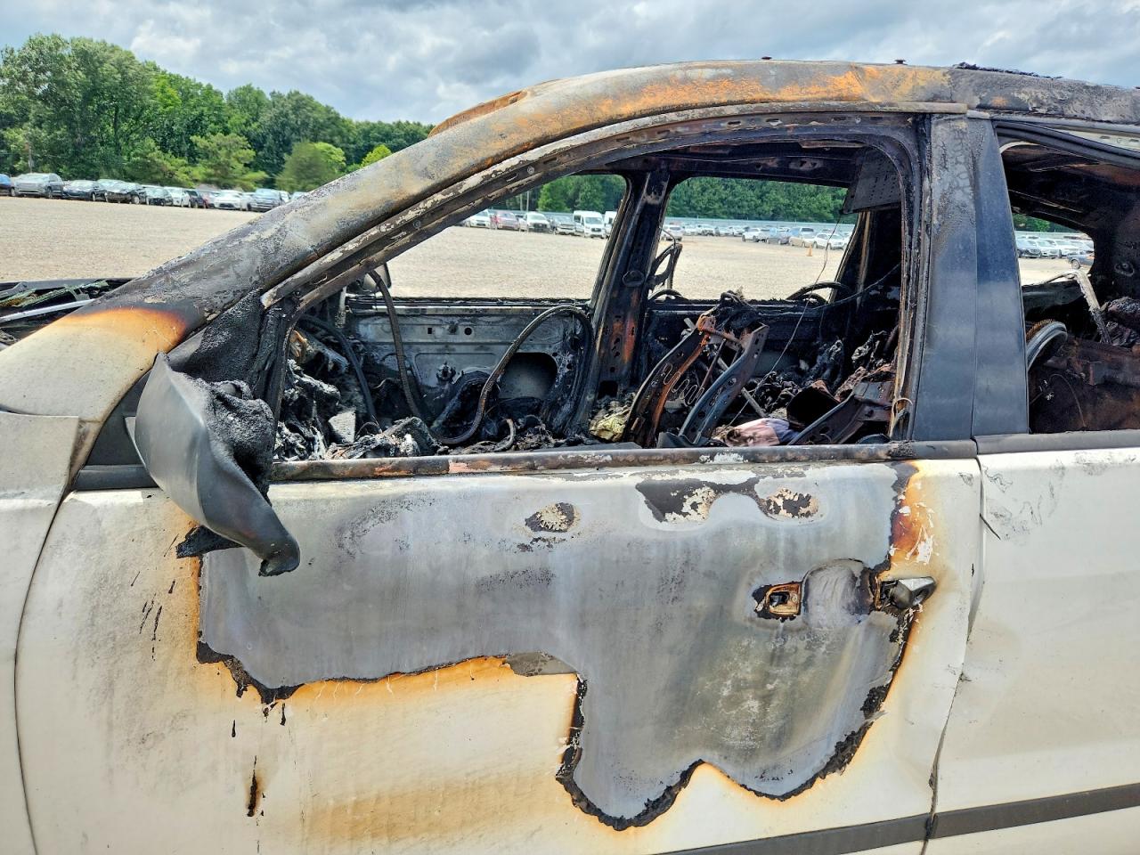 2011 Chevrolet Traverse Ls Burn vin: 1GNKREED2BJ413601