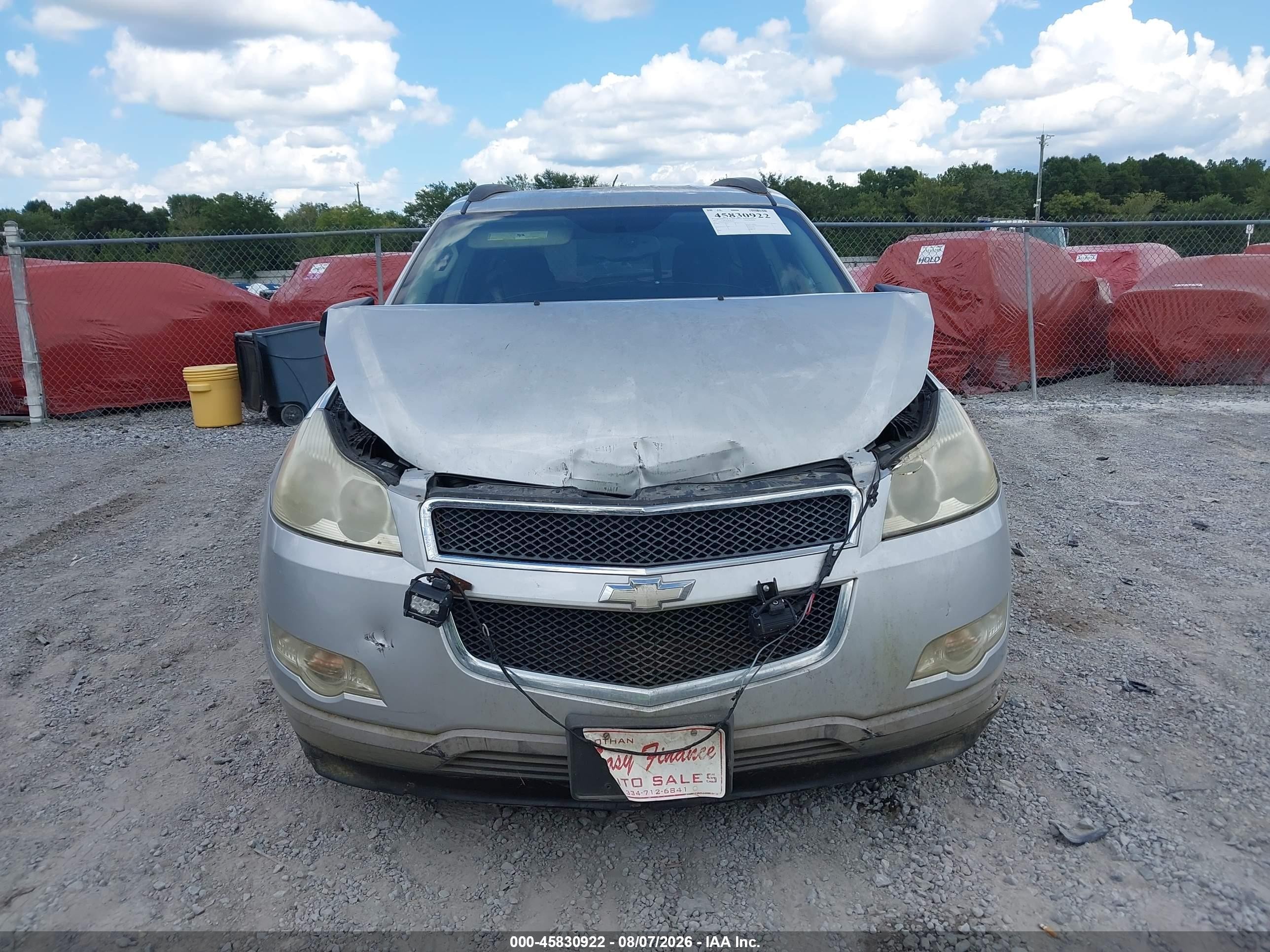 2011 Chevrolet Traverse Ls Silver vin: 1GNKREED3BJ130320
