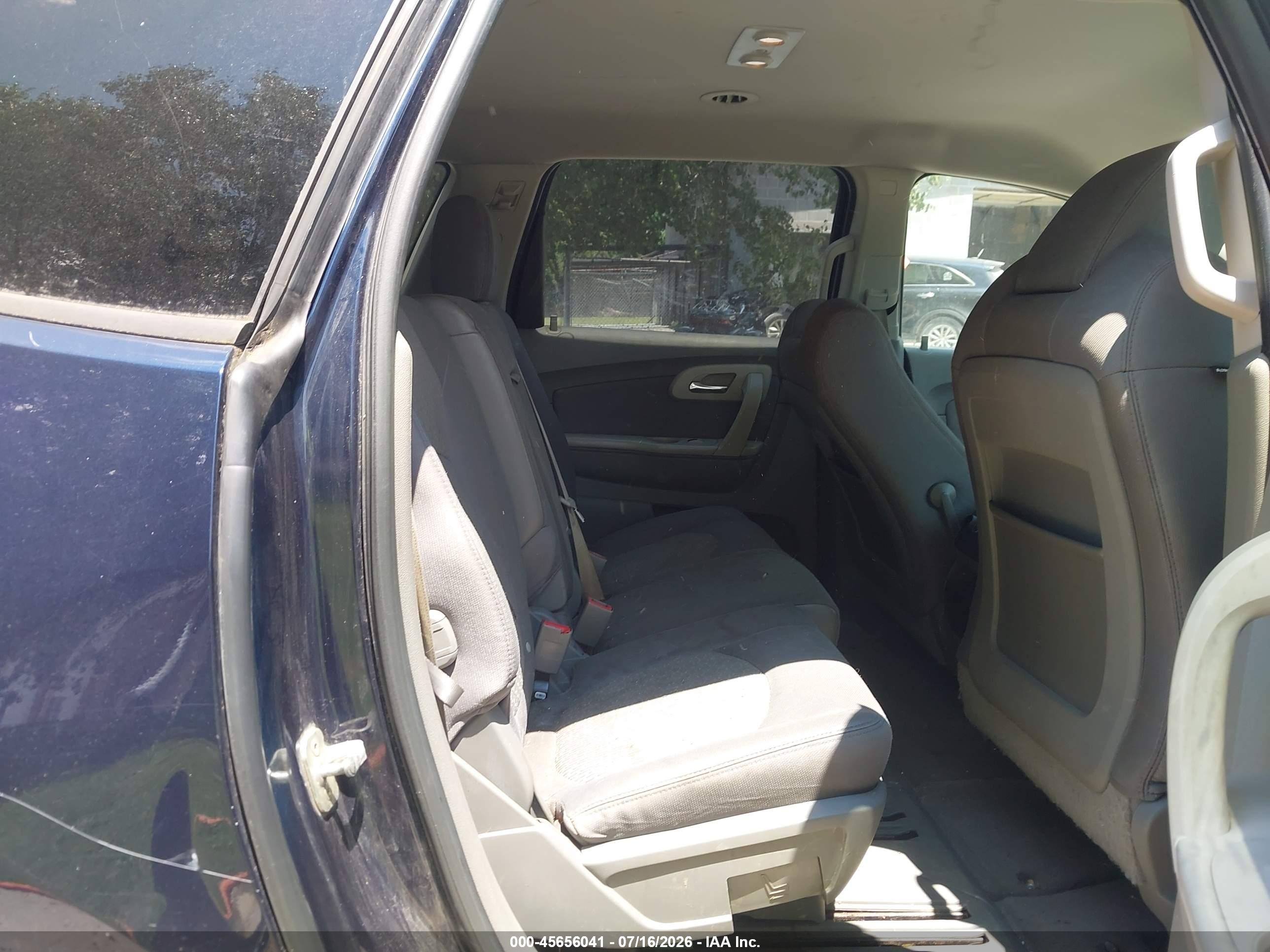 2011 Chevrolet Traverse Ls Navy vin: 1GNKREED6BJ193234