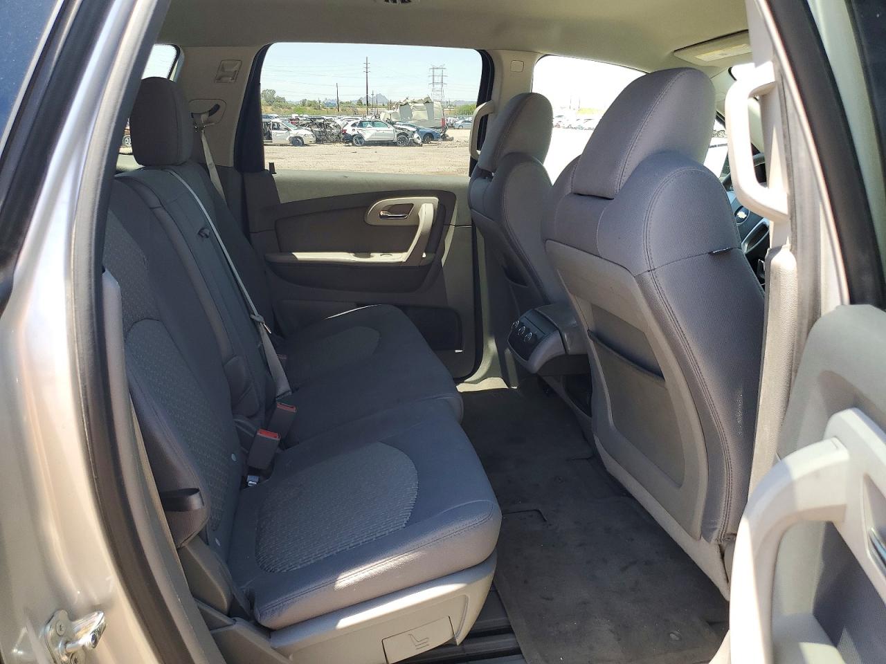 2012 Chevrolet Traverse Ls Silver vin: 1GNKREED8CJ129763