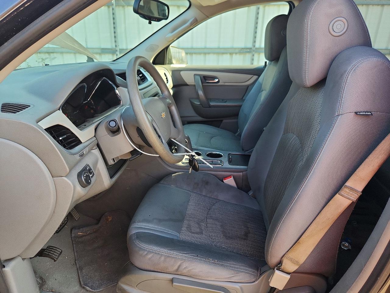 2015 Chevrolet Traverse Ls Gray vin: 1GNKRFED0FJ387463