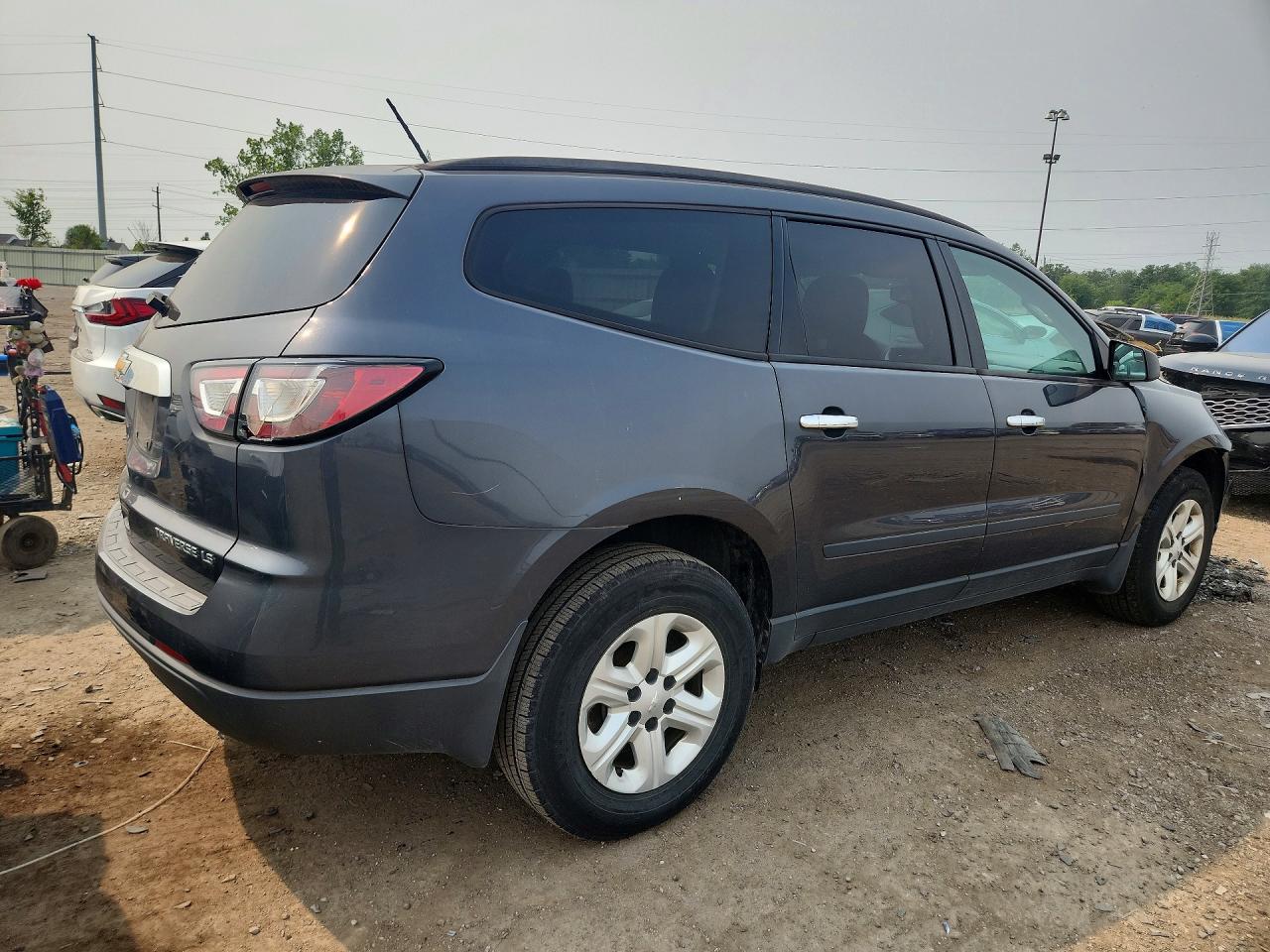 2013 Chevrolet Traverse Ls Gray vin: 1GNKRFED1DJ264493