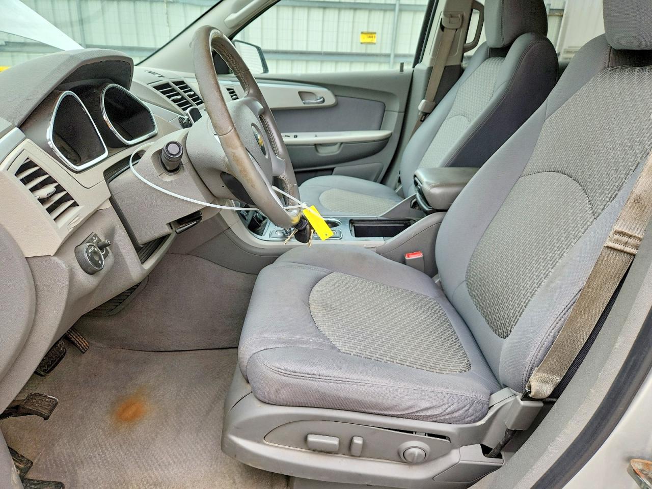 2012 Chevrolet Traverse Ls Silver vin: 1GNKRFED2CJ375391