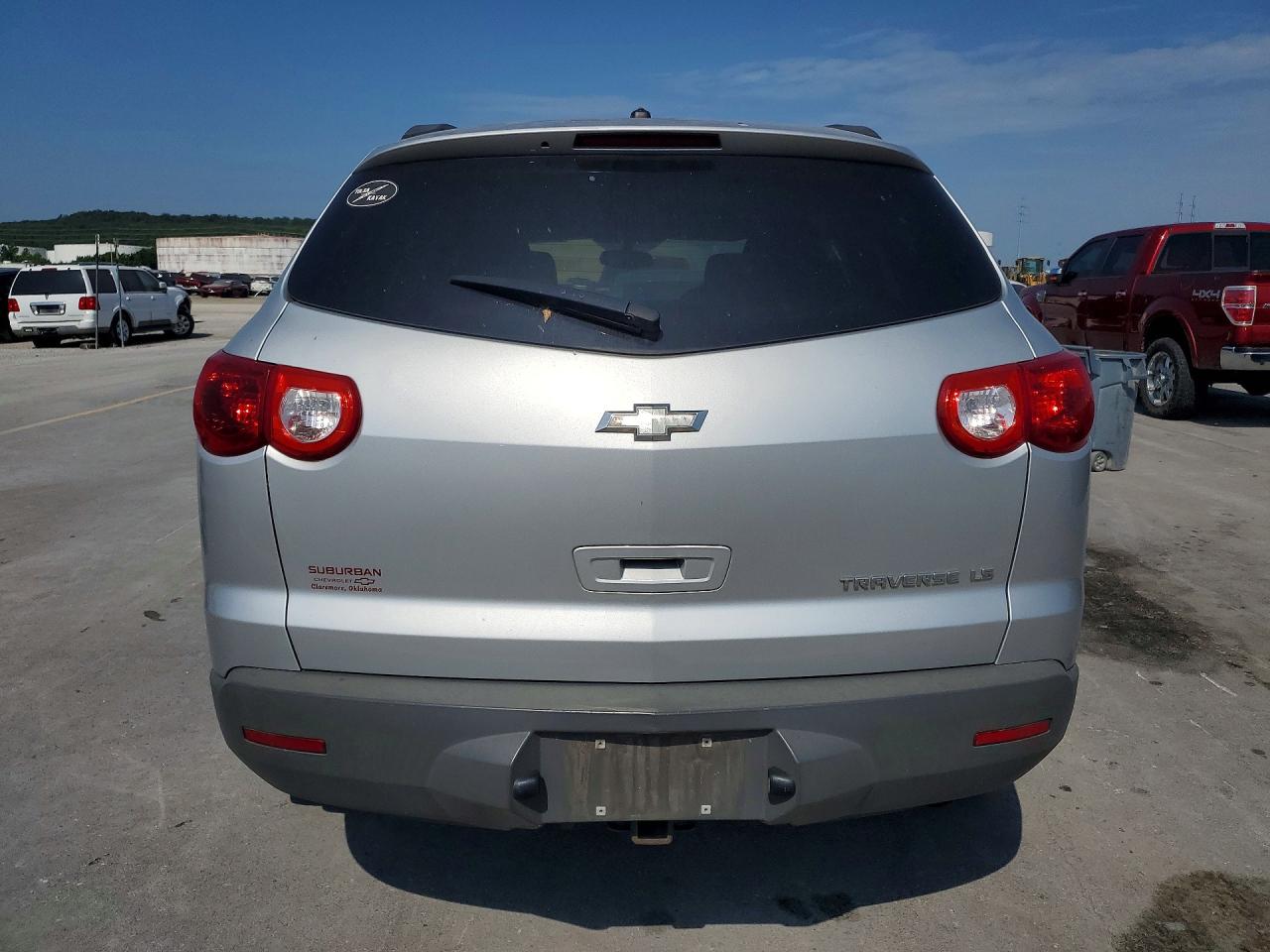 2012 Chevrolet Traverse Ls Silver vin: 1GNKRFED2CJ392496