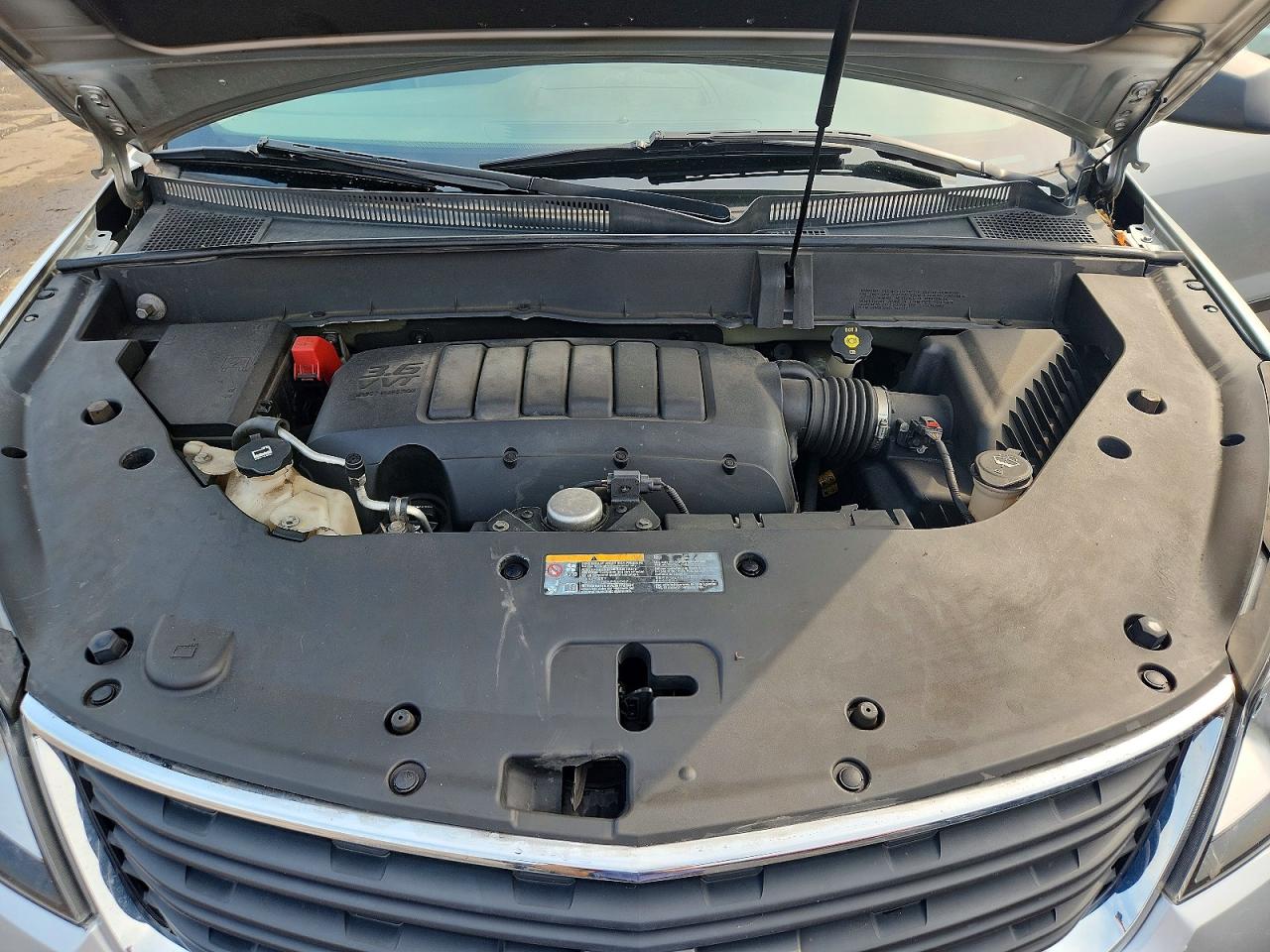 2014 Chevrolet Traverse Ls Silver vin: 1GNKRFED2EJ248367