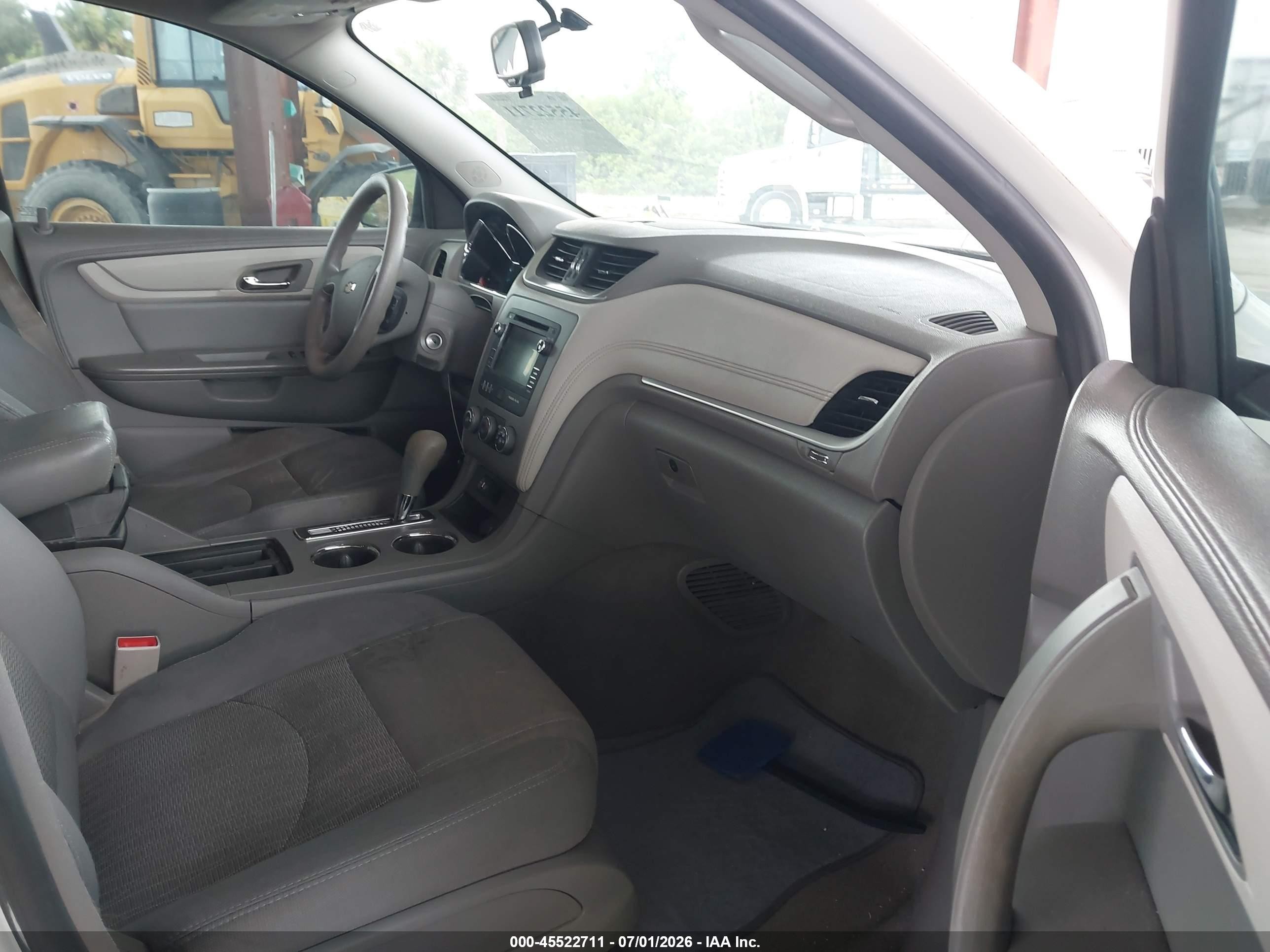 2014 Chevrolet Traverse Ls White vin: 1GNKRFED3EJ271186