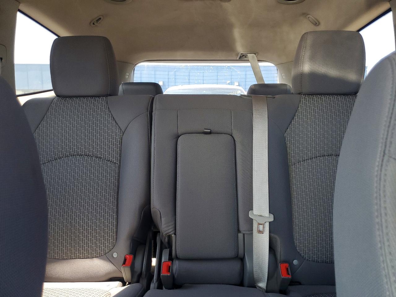 2012 Chevrolet Traverse Ls Серый vin: 1GNKRFED5CJ415656