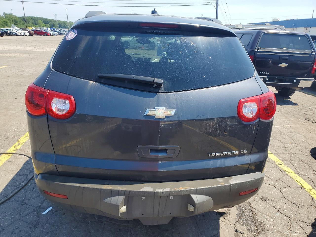 2012 Chevrolet Traverse Ls Серый vin: 1GNKRFED5CJ415656