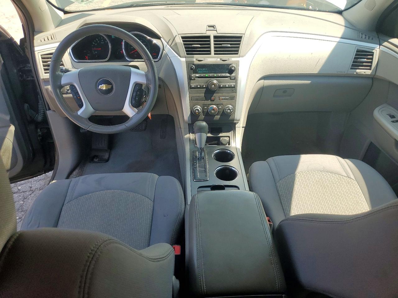 2012 Chevrolet Traverse Ls Серый vin: 1GNKRFED5CJ415656
