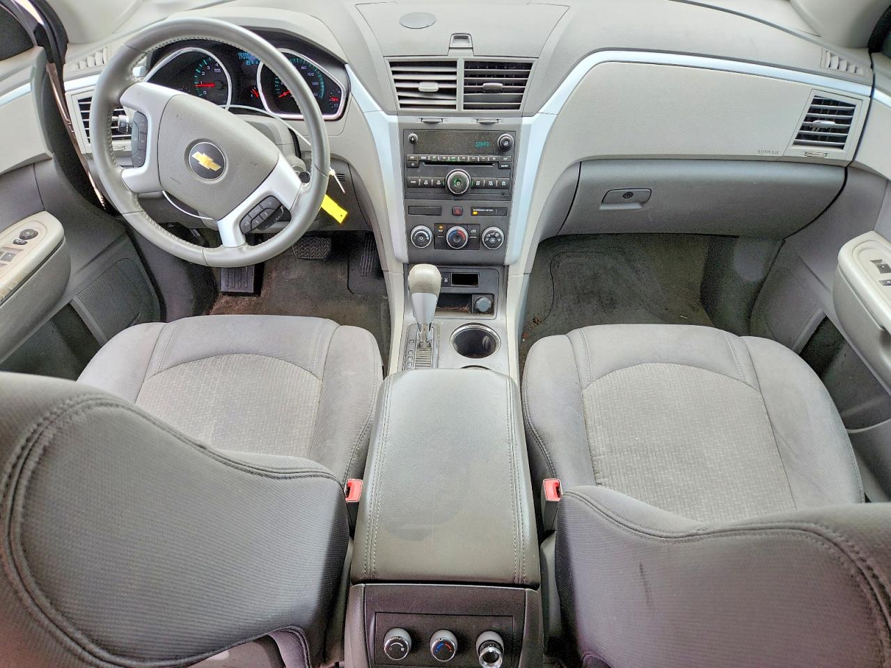 2012 Chevrolet Traverse Ls Серебряный vin: 1GNKRFED6CJ422972