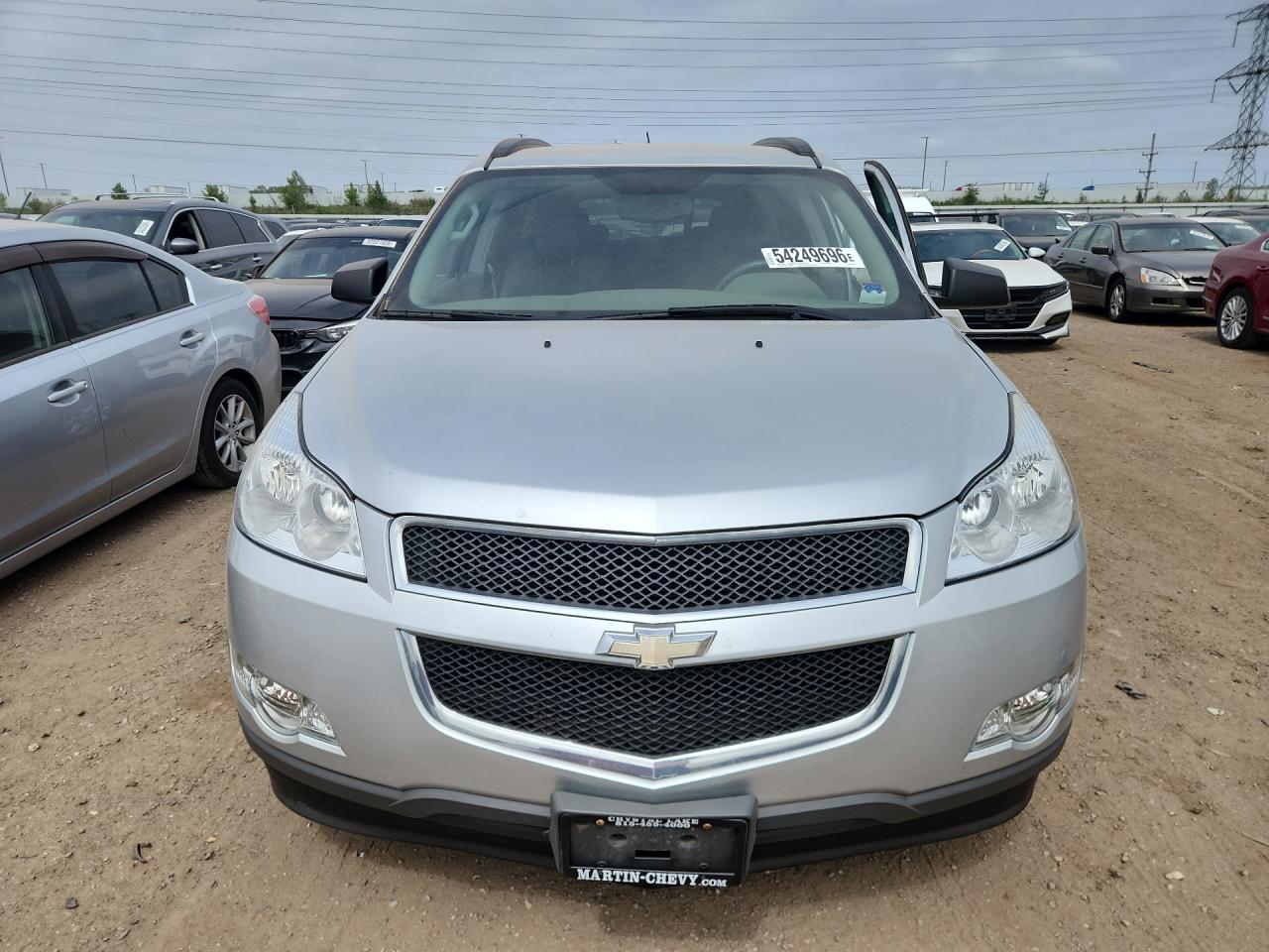 2012 Chevrolet Traverse Ls Серебряный vin: 1GNKRFED6CJ422972