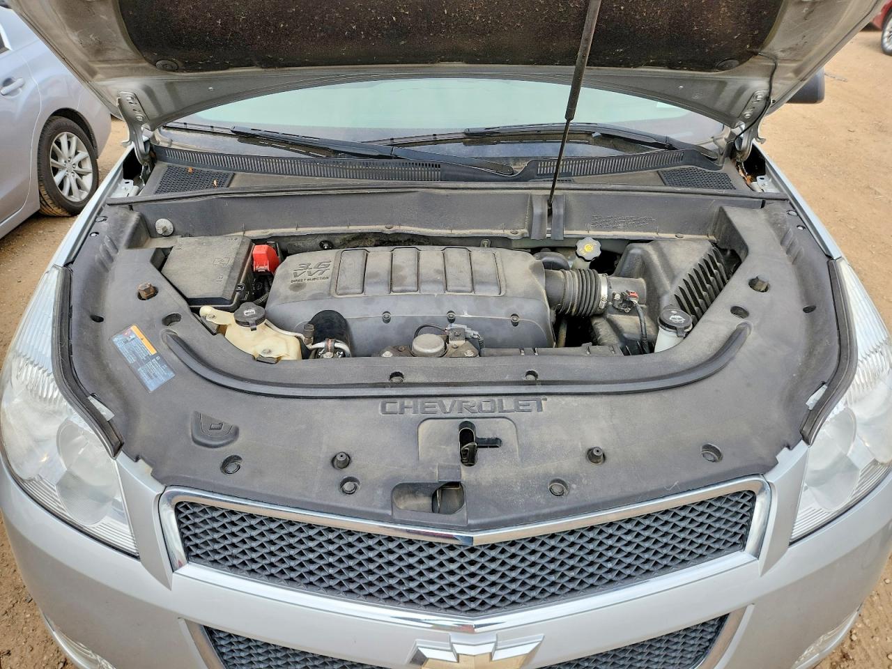 2012 Chevrolet Traverse Ls Серебряный vin: 1GNKRFED6CJ422972