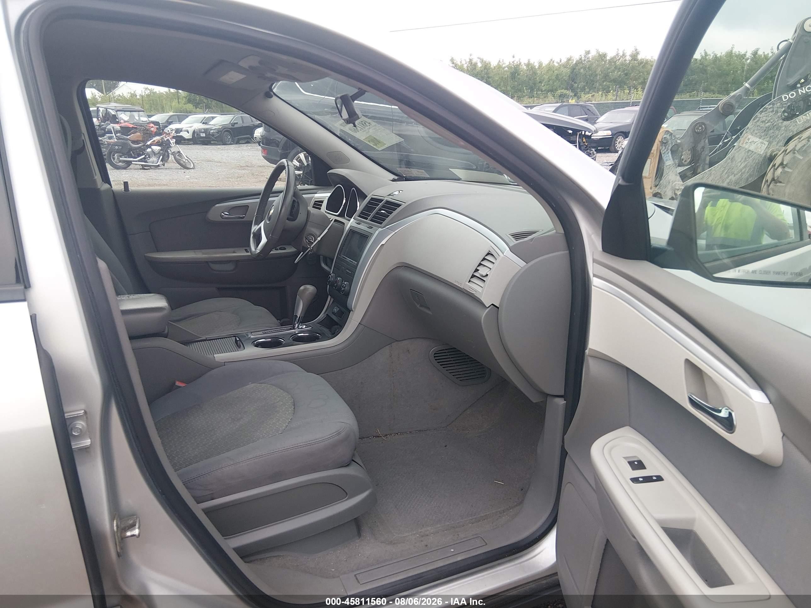 2012 Chevrolet Traverse Ls Gray vin: 1GNKRFED8CJ223714