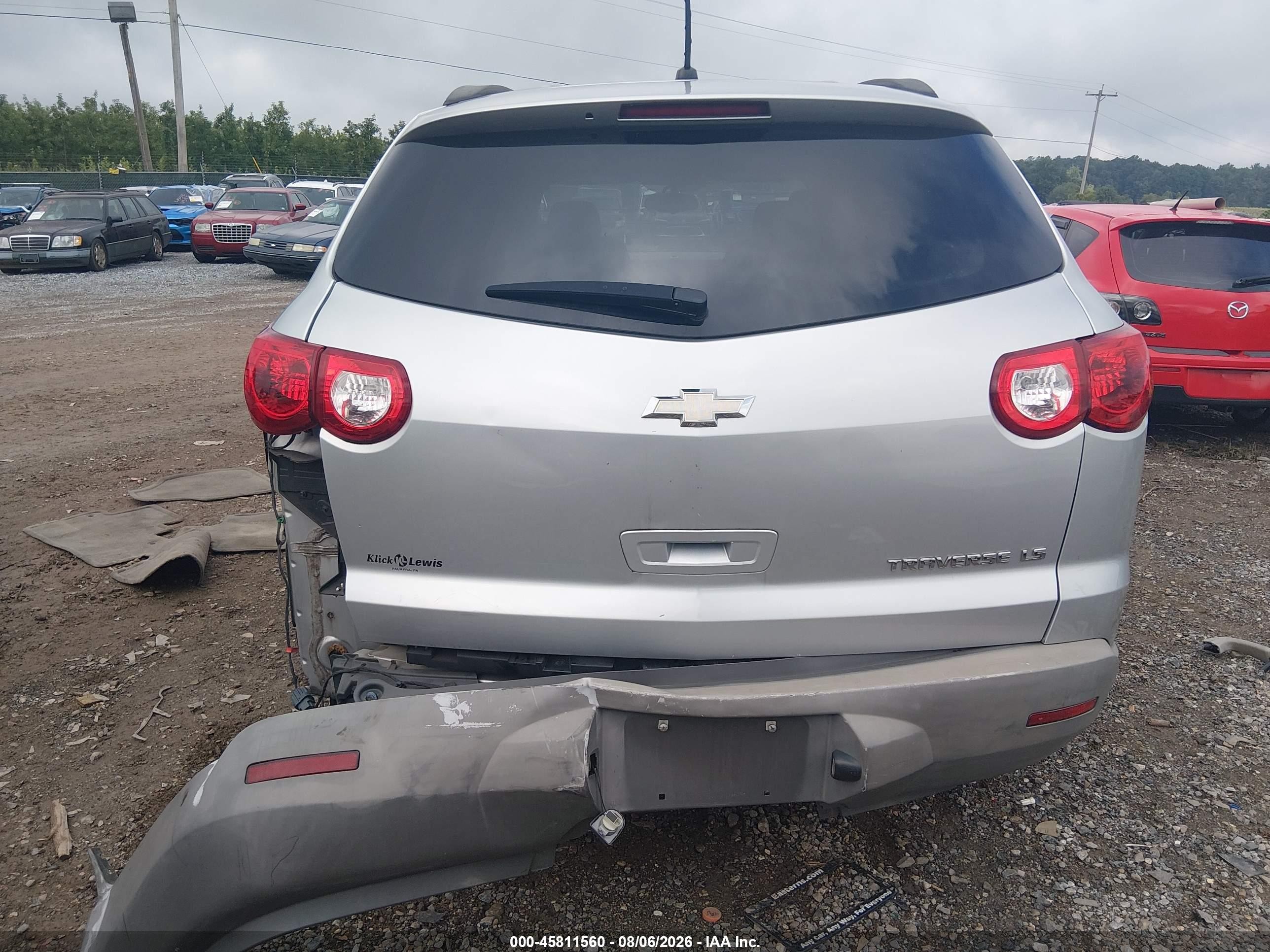 2012 Chevrolet Traverse Ls Gray vin: 1GNKRFED8CJ223714