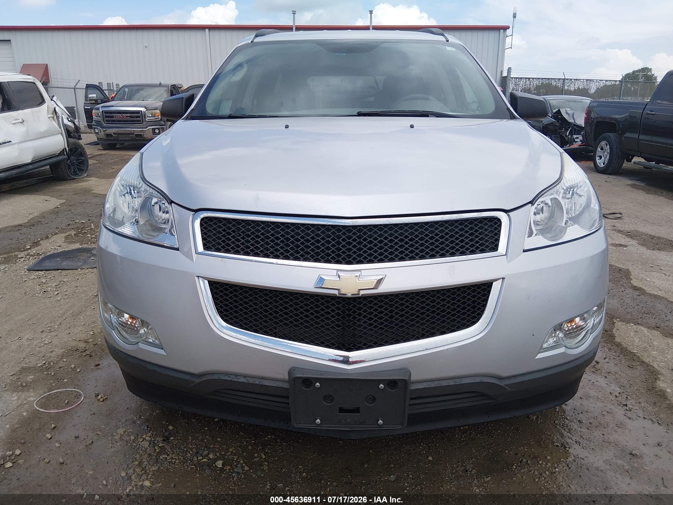 2012 Chevrolet Traverse Ls Gray vin: 1GNKRFED8CJ274730
